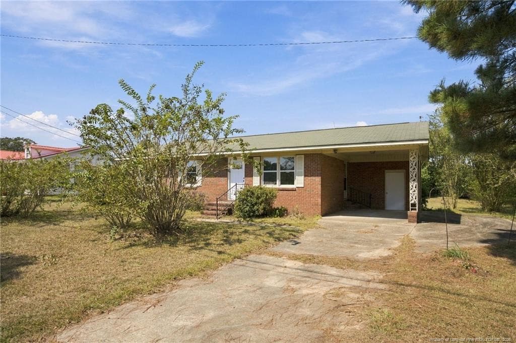 Photo 3 - 2376 S Robeson Road, Rowland, NC 28383