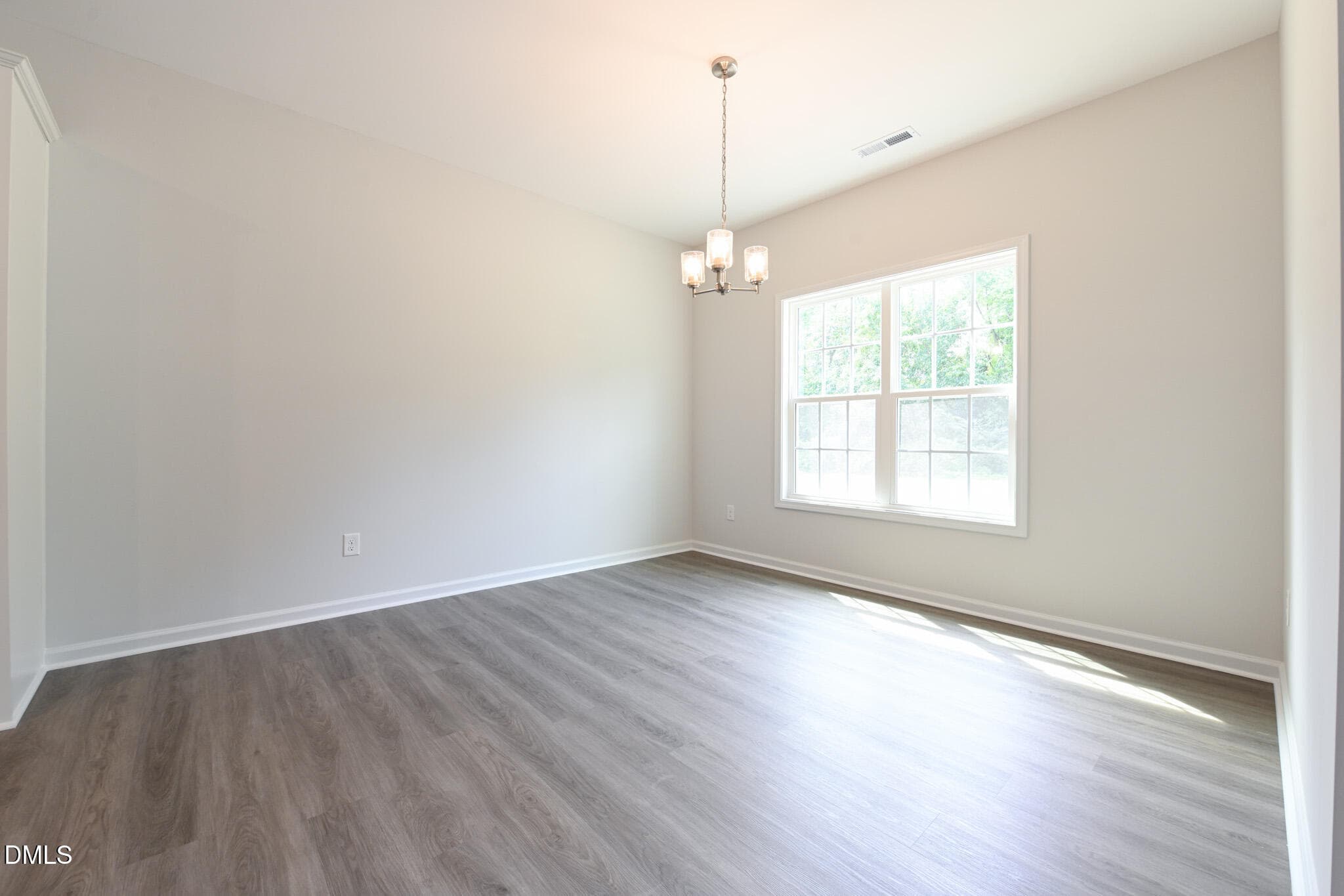007 - 402 Lyon Estates Drive, La Grange, NC 28551