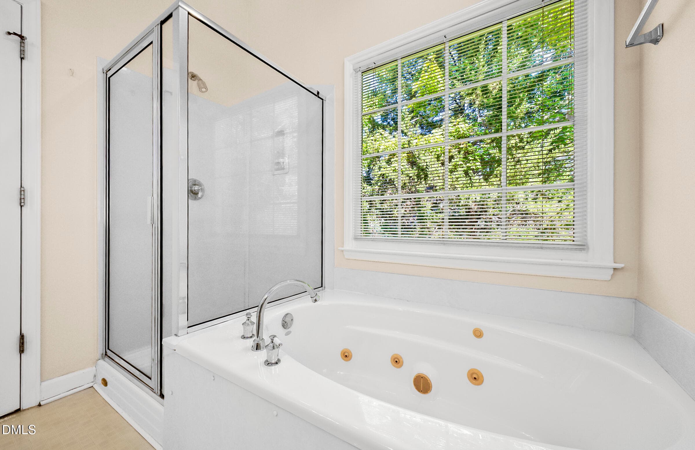 20260920 8009 MACKENZIE CT 17 Vijay Gyaw - 8009 Mackenzie Court, Durham, NC 27713