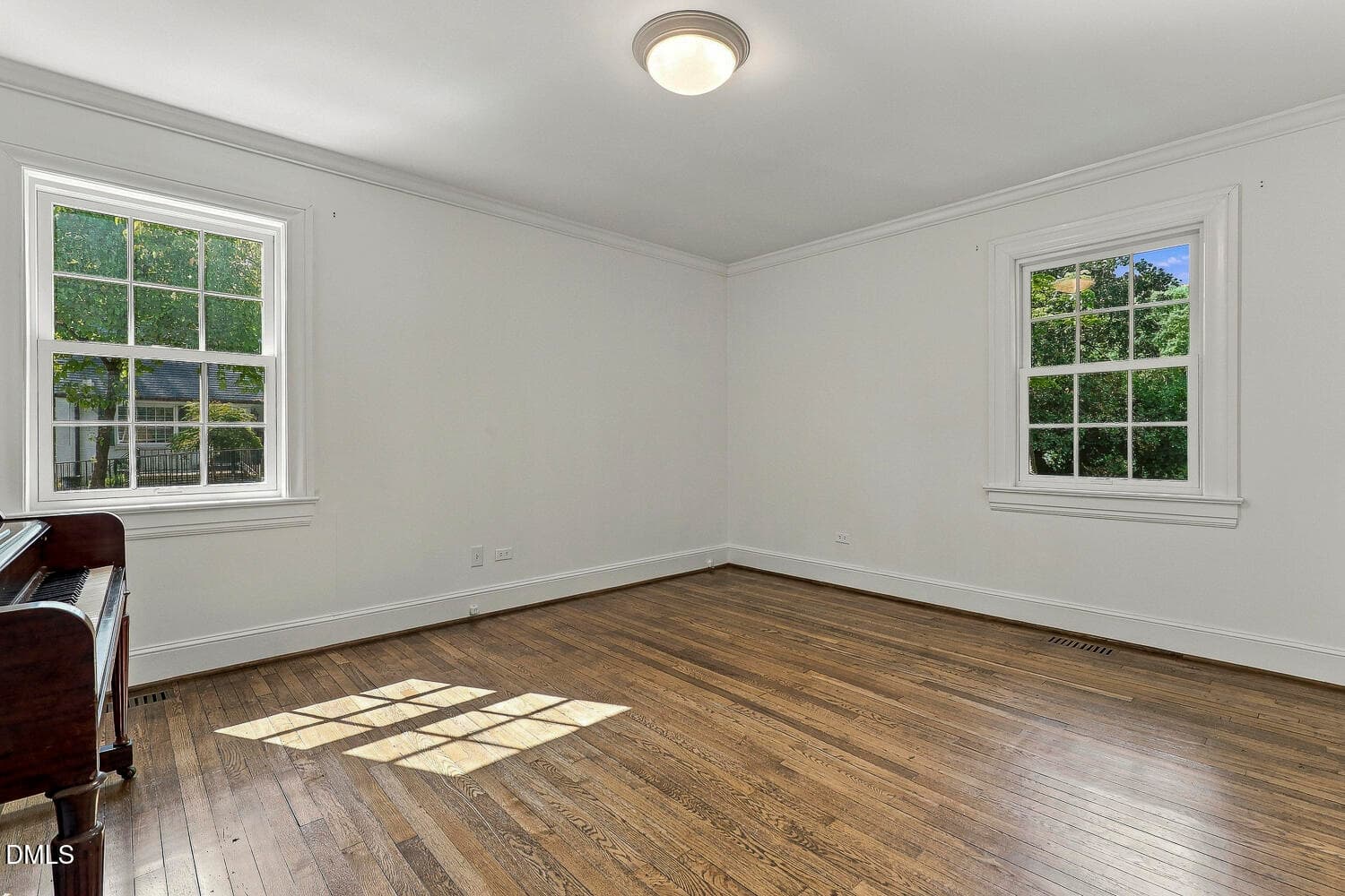 021 - 1513 N Main Street, Fuquay Varina, NC 27526