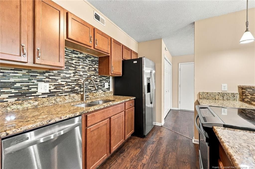 Photo 9 - 3701 Leonard Place, Hope Mills, NC 28348