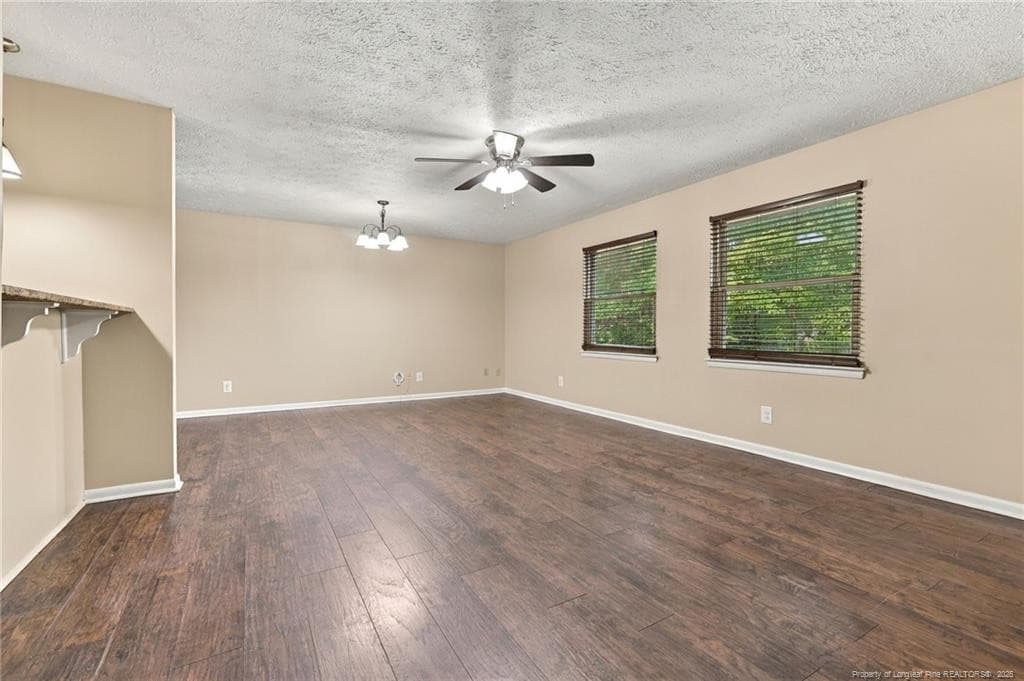 Photo 11 - 3701 Leonard Place, Hope Mills, NC 28348