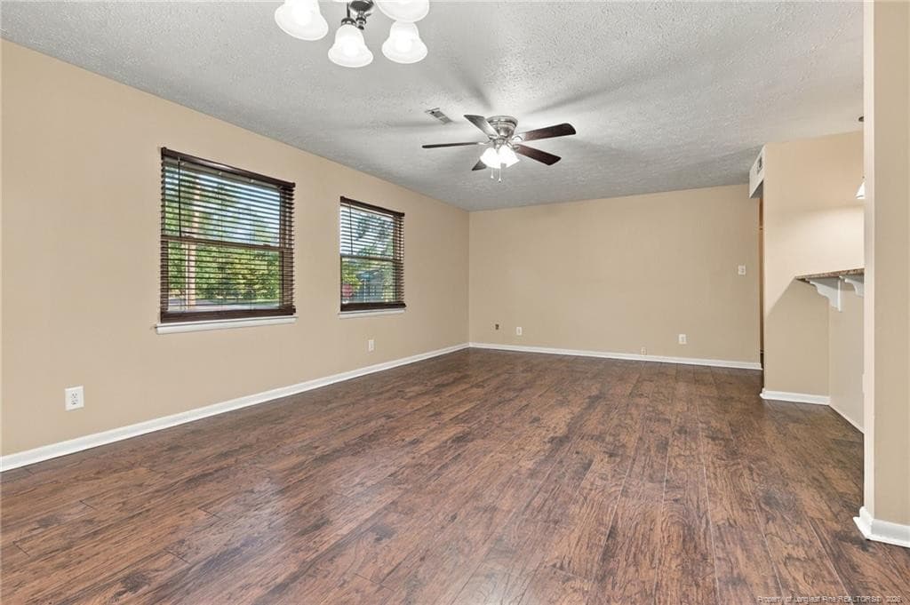 Photo 13 - 3701 Leonard Place, Hope Mills, NC 28348