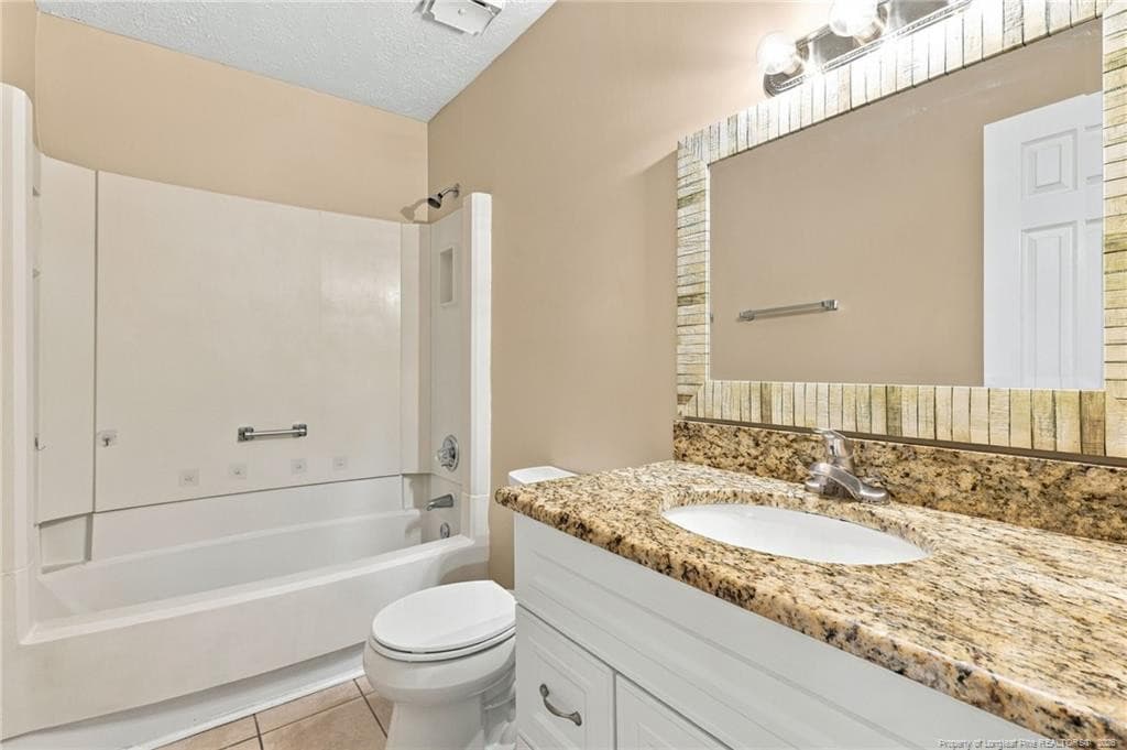 Photo 14 - 3701 Leonard Place, Hope Mills, NC 28348