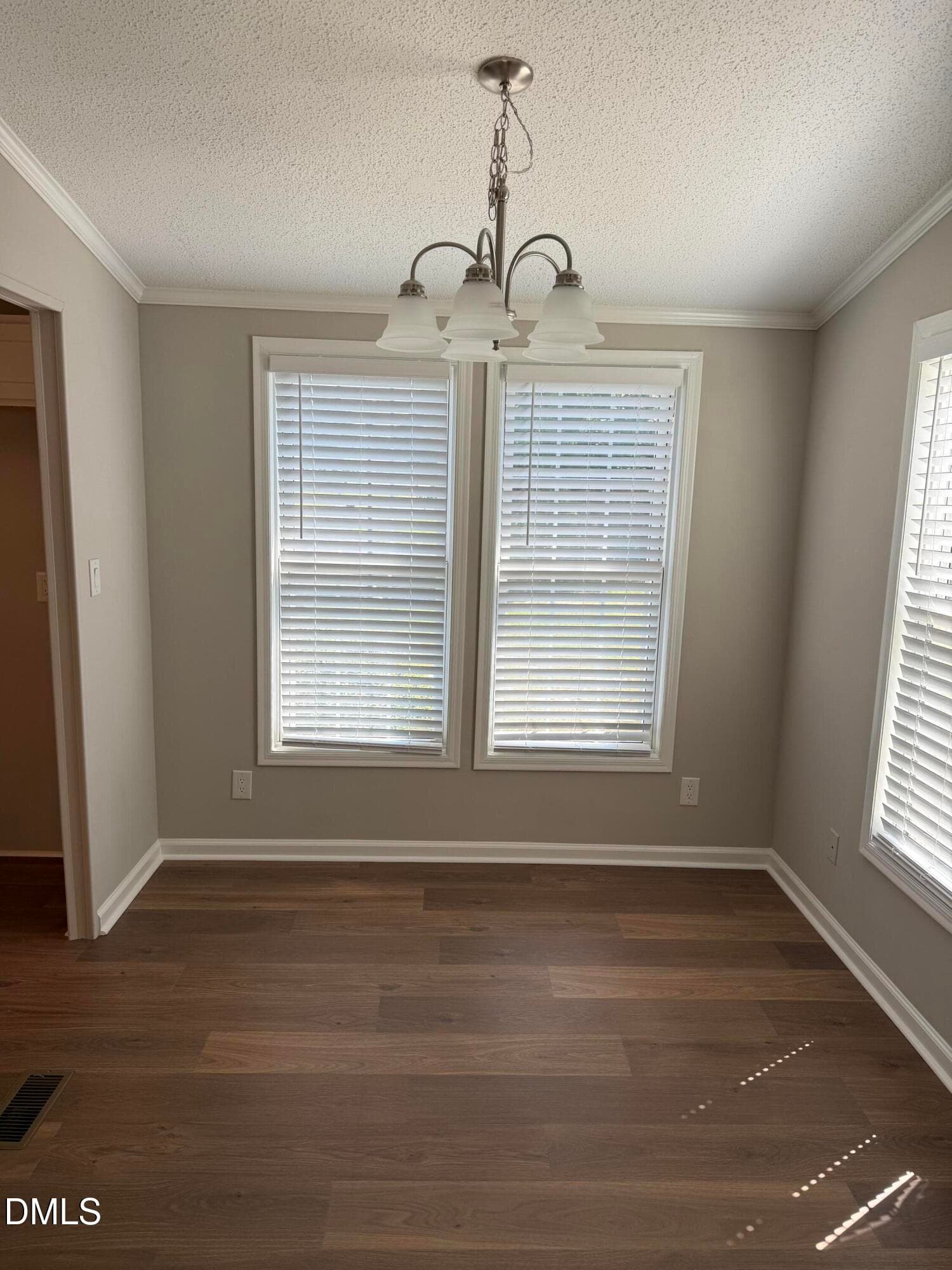 Breakfast Nook - 8401 Kenridge Lane, Fuquay Varina, NC 27526