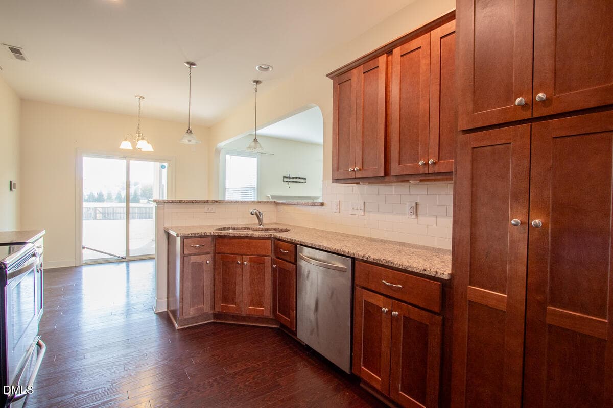 Kitchen - 85 Squire Street, Fuquay Varina, NC 27526