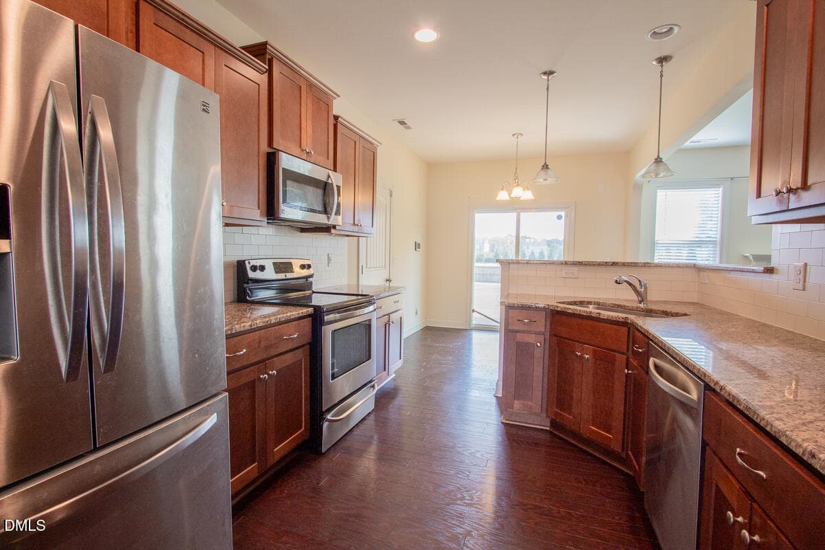 Kitchen - 85 Squire Street, Fuquay Varina, NC 27526
