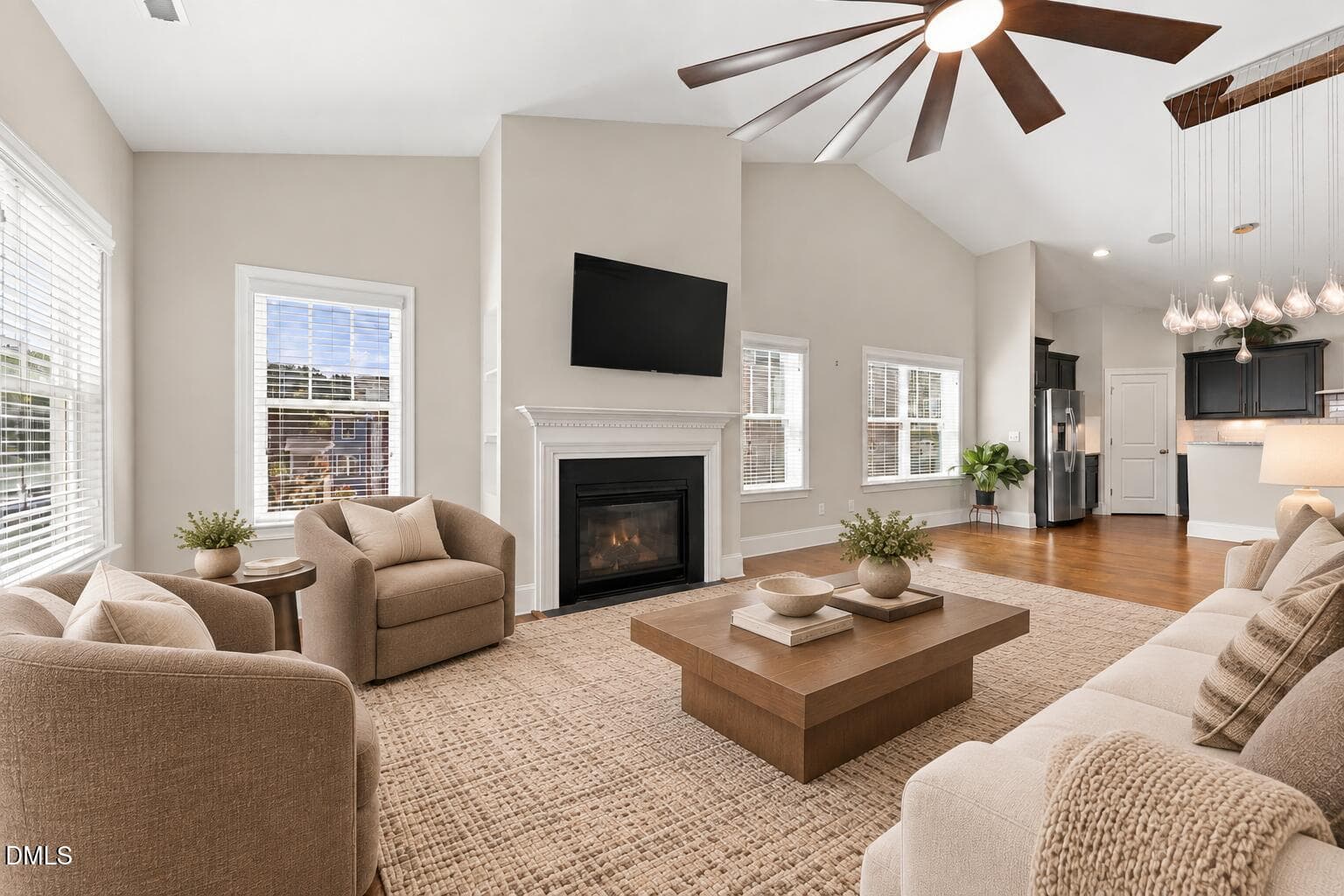 Family Room - 424 Kings Glen Way, Wake Forest, NC 27587