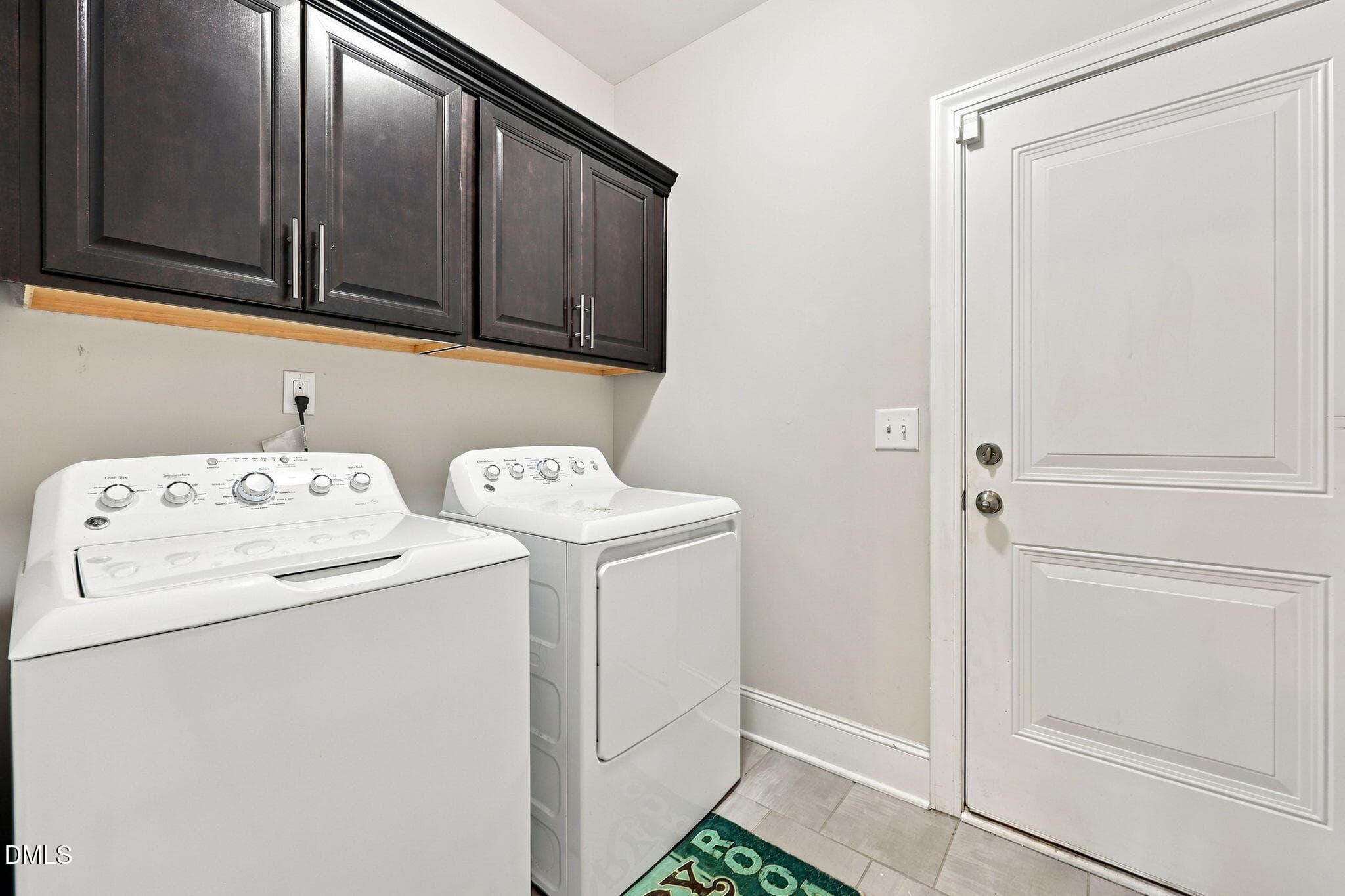 Laundry Room 1st Floor - 424 Kings Glen Way, Wake Forest, NC 27587