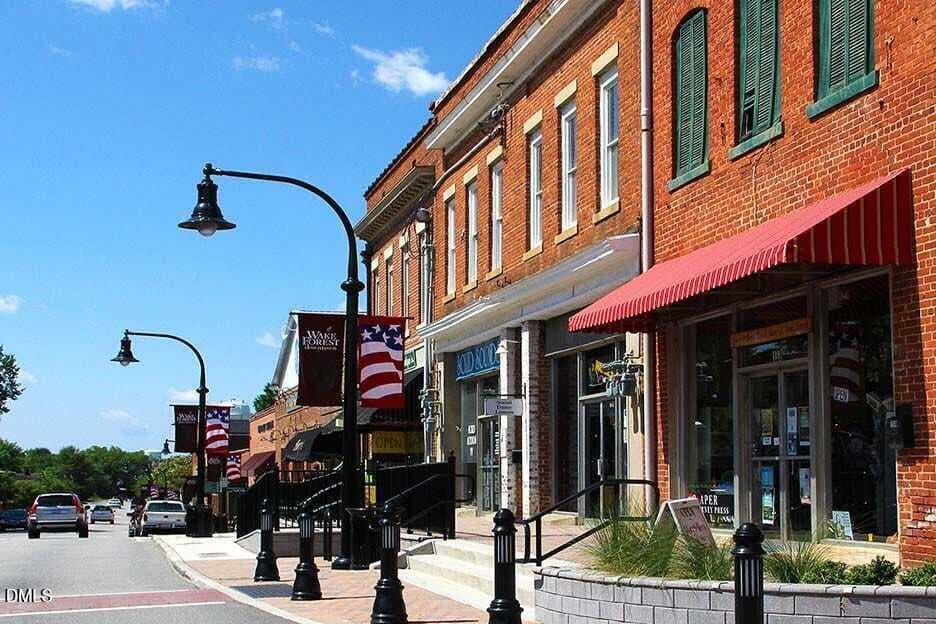 Downtown Wake Forest - 424 Kings Glen Way, Wake Forest, NC 27587
