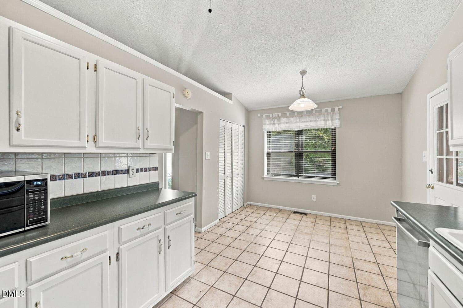 Kitchen/Breakfast Nook - 5609 Groomsbridge Court, Raleigh, NC 27612