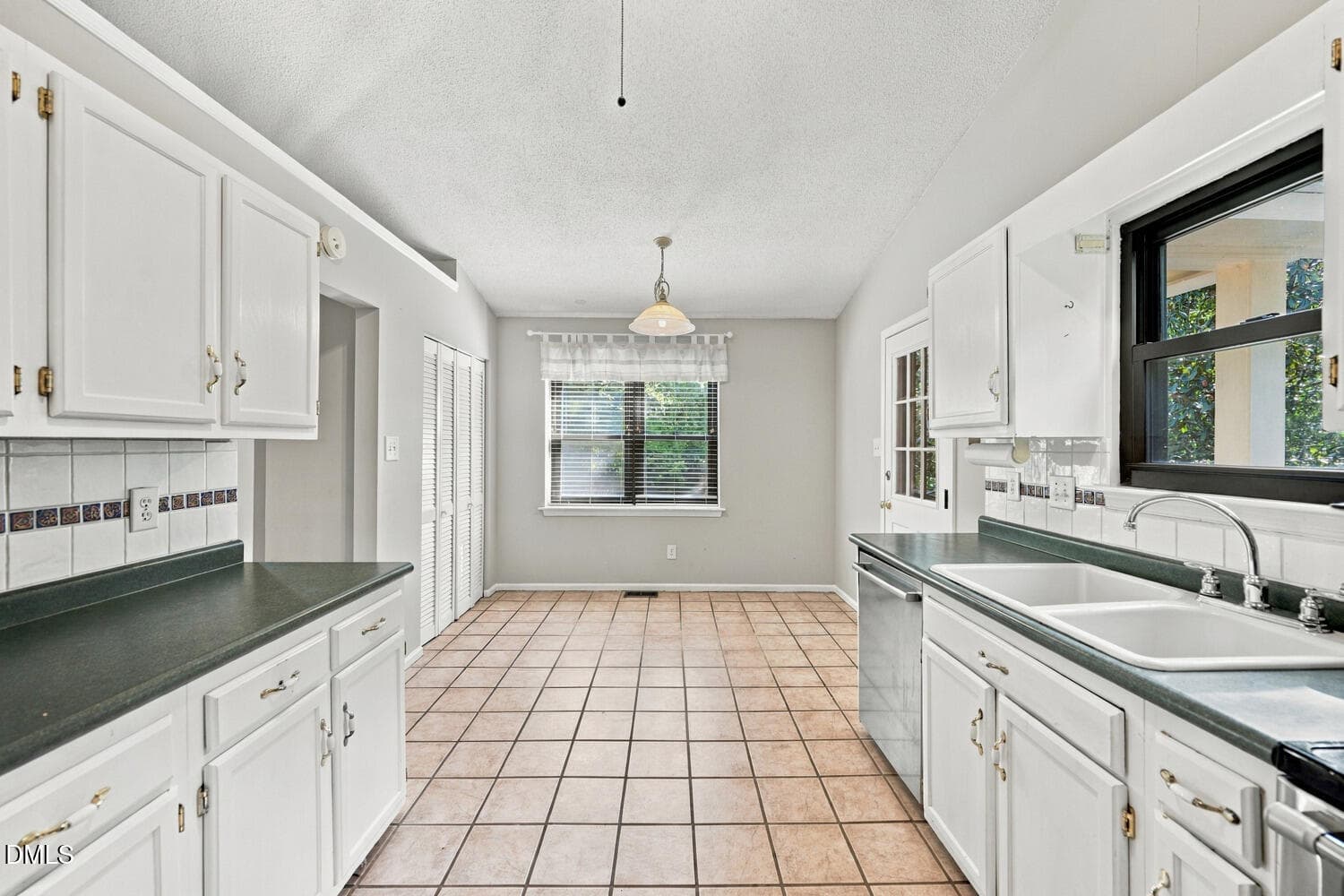 Kitchen/Breakfast Nook - 5609 Groomsbridge Court, Raleigh, NC 27612