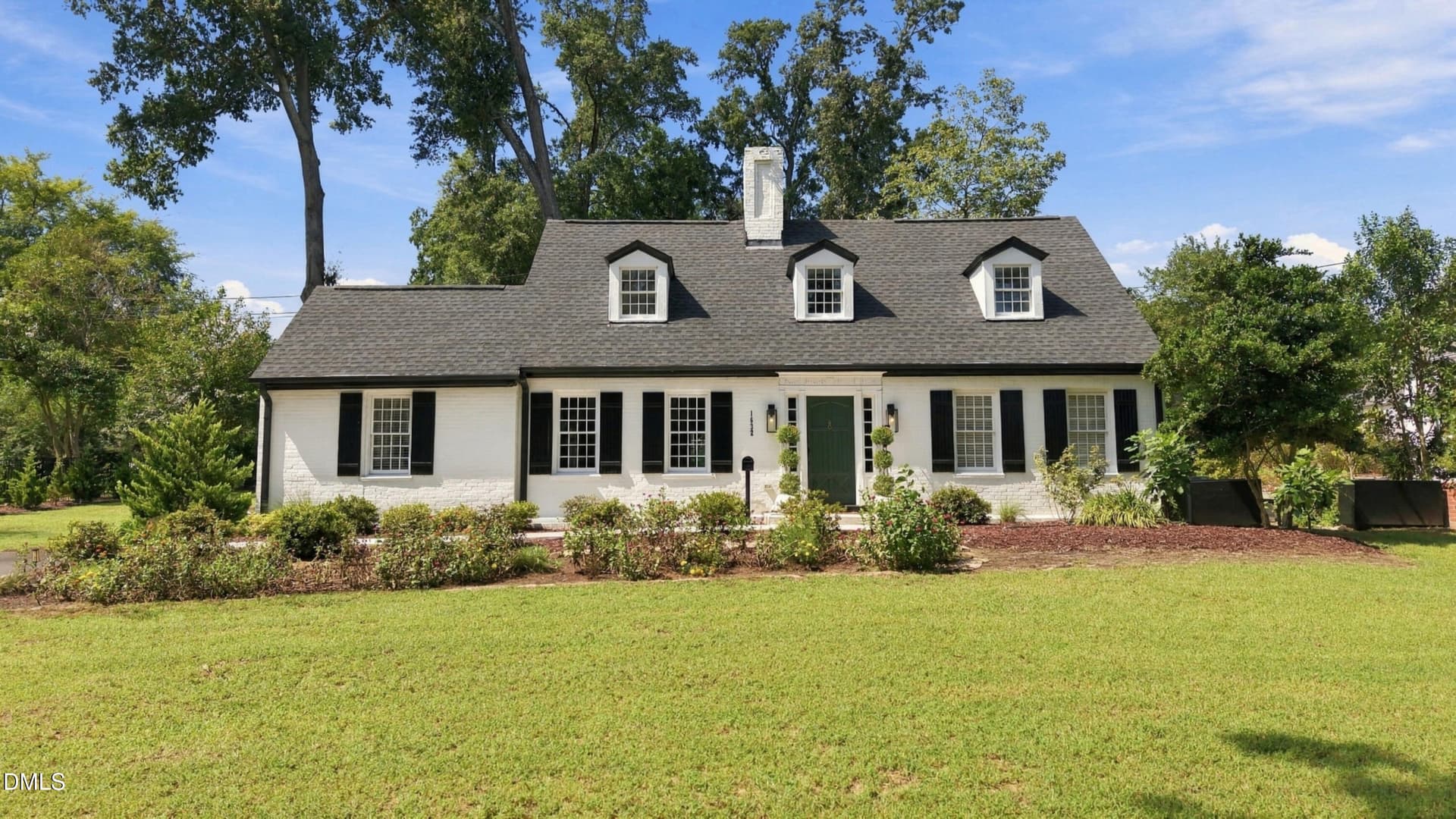 Firefly (2) - 1632 University Drive, Durham, NC 27707