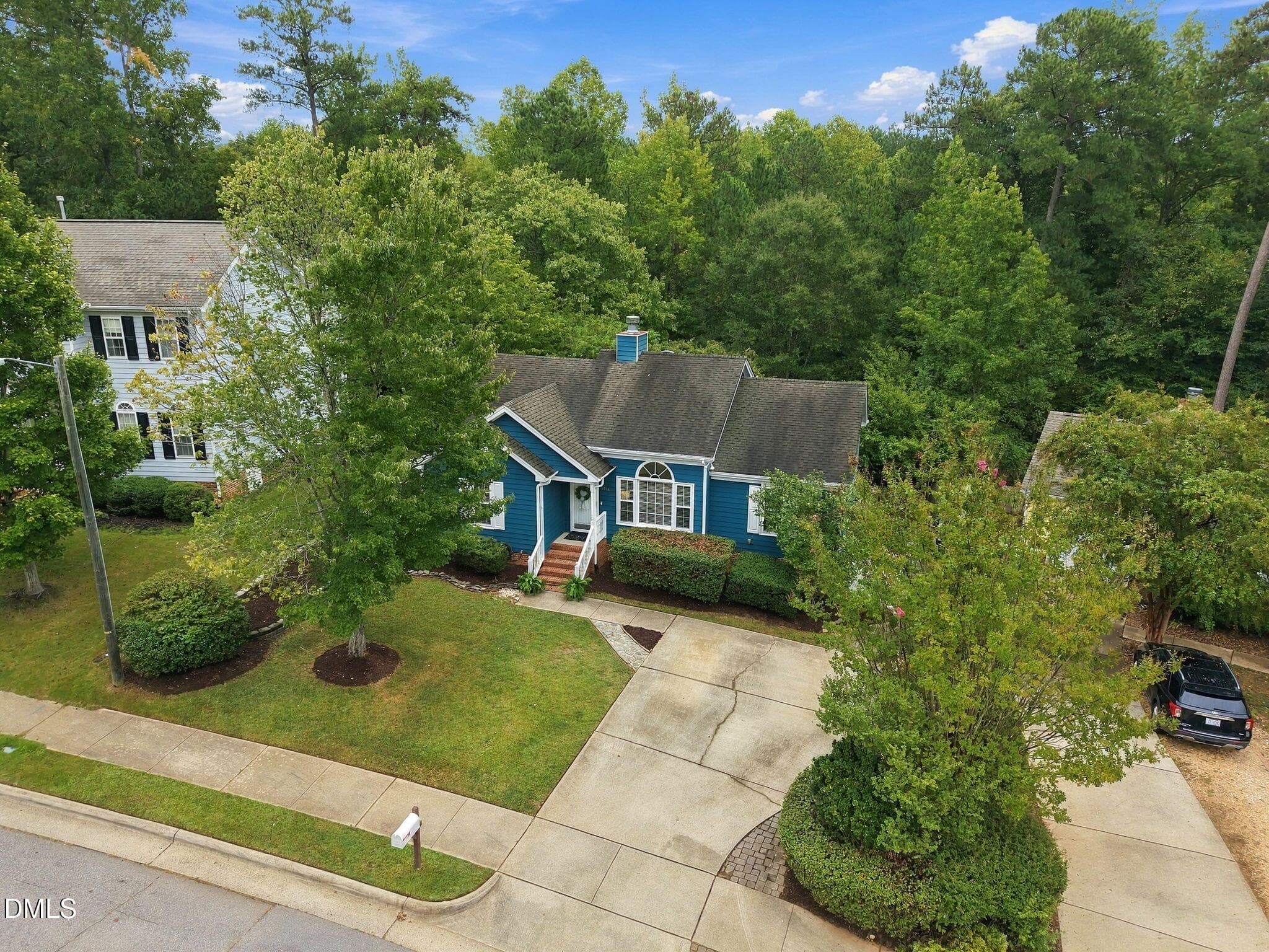 11-web-or-mls-DJI_20260922095027_0095_D - 5916 Royal Coach Court, Raleigh, NC 27612