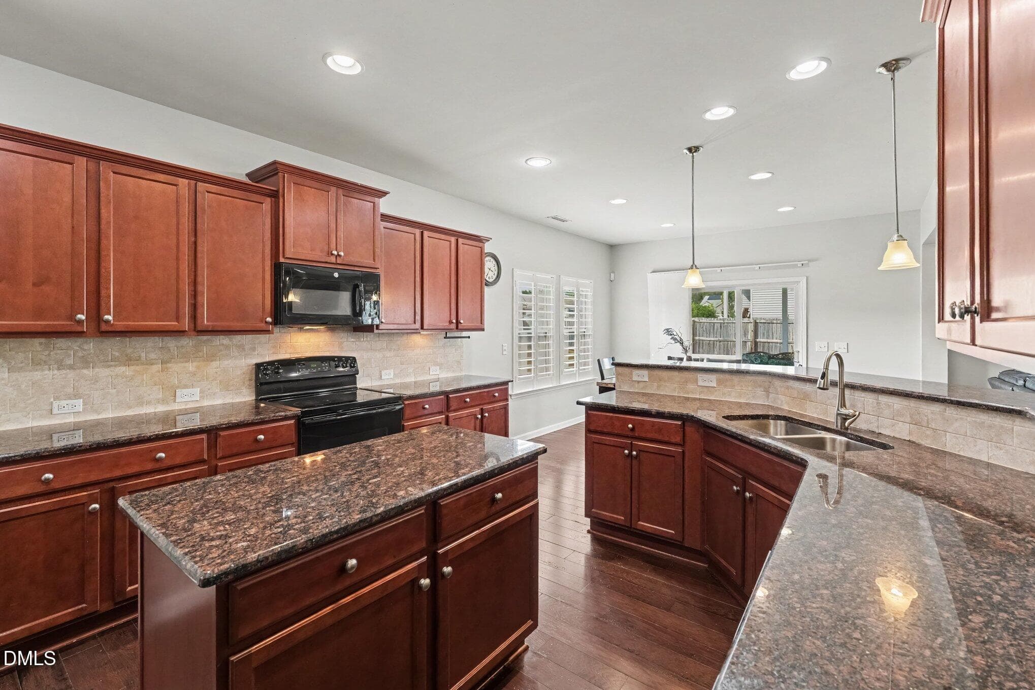 016_file_9238 - 1000 Harvest Point Drive, Fuquay Varina, NC 27526