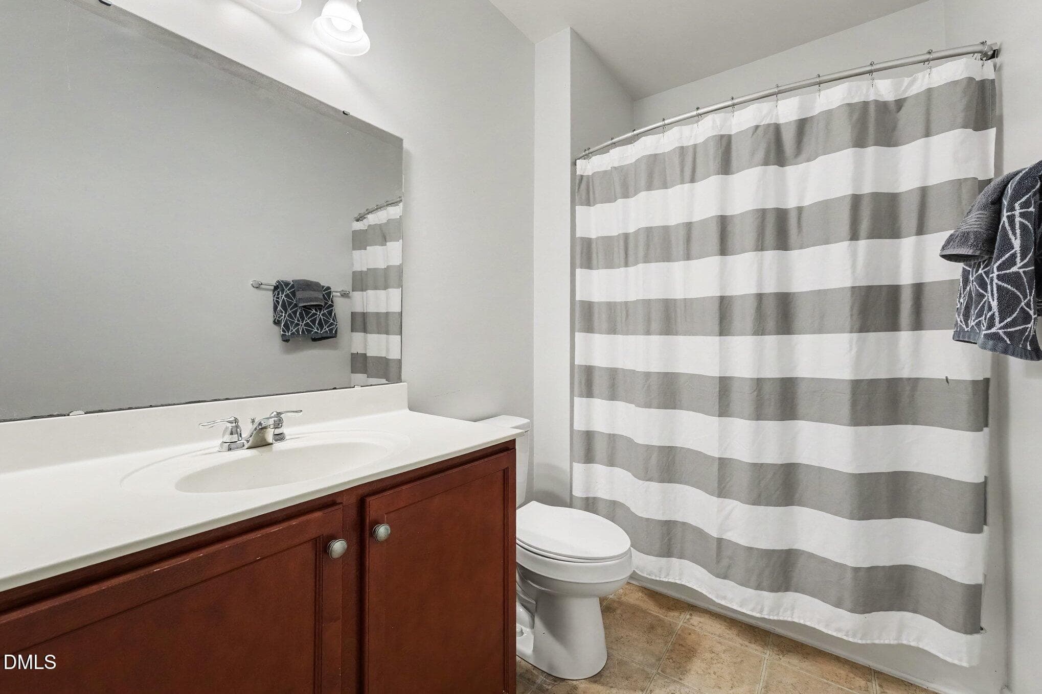 026_file_9129 - 1000 Harvest Point Drive, Fuquay Varina, NC 27526