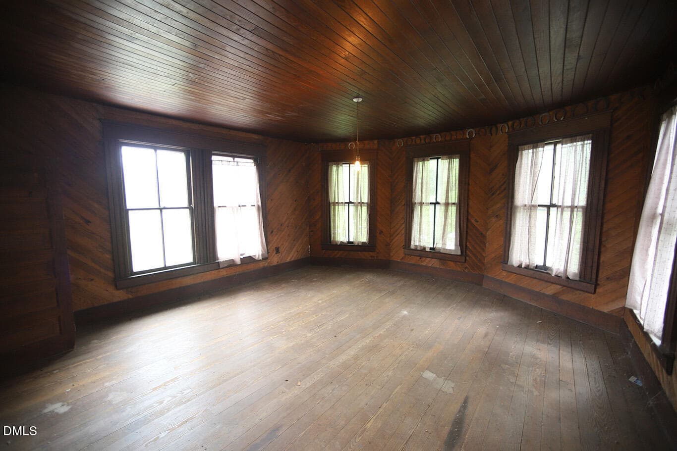 12609 Roxboro RdS - 12609 N Roxboro Road, Rougemont, NC 27572