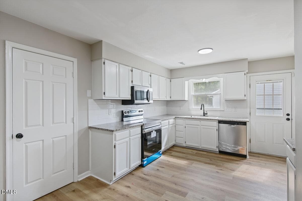 007 - 305 Reynolds Avenue N, Durham, NC 27707