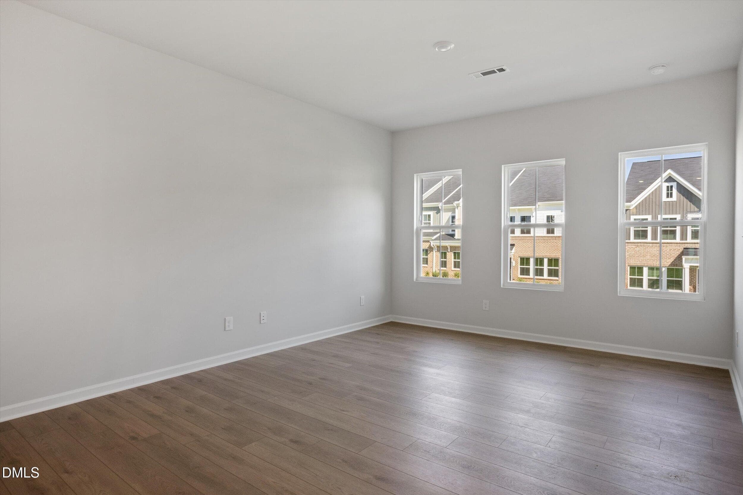 FMWeb08 - 123 Wood Aster Way 298, Garner, NC 27529