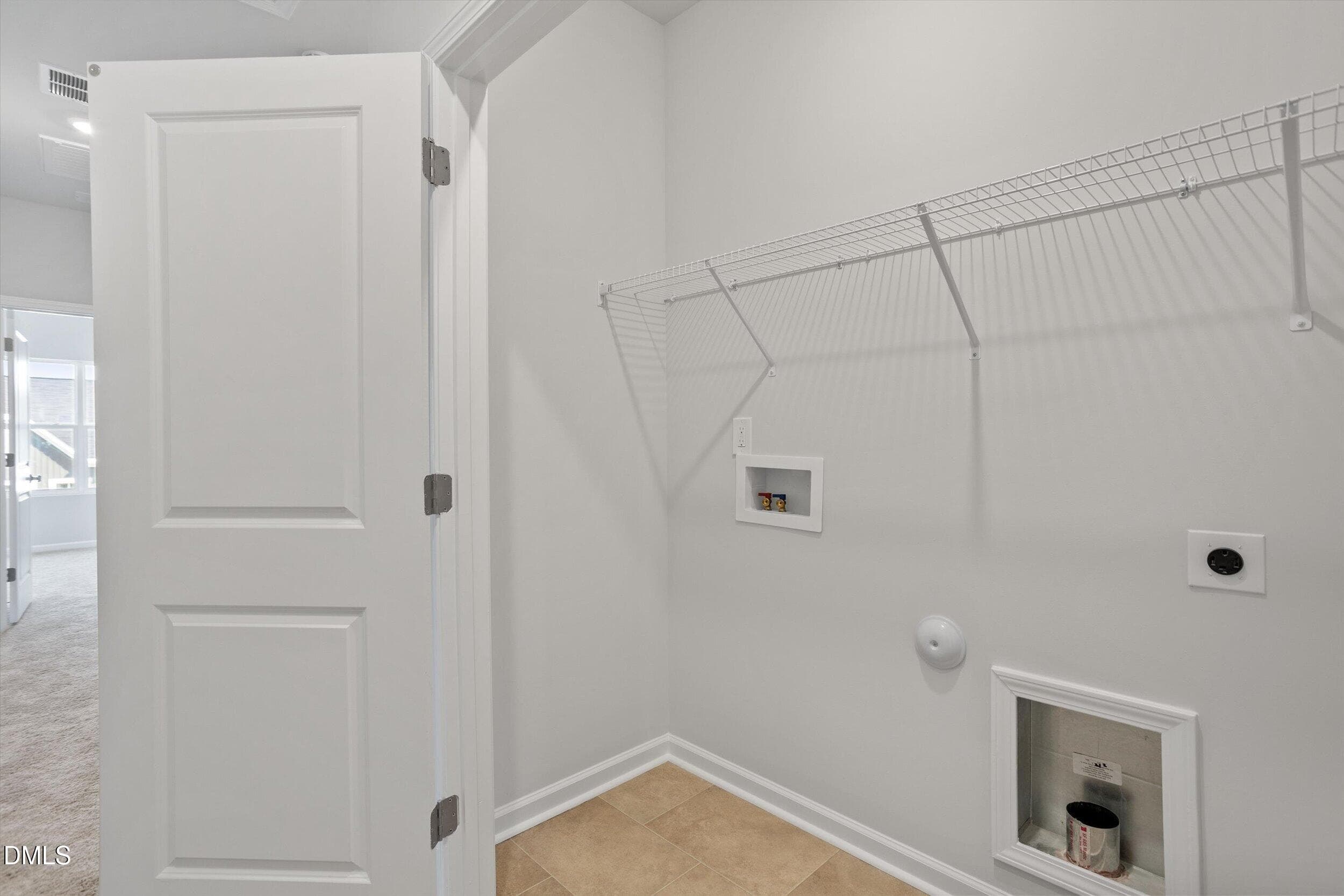 FMWeb17 - 123 Wood Aster Way 298, Garner, NC 27529