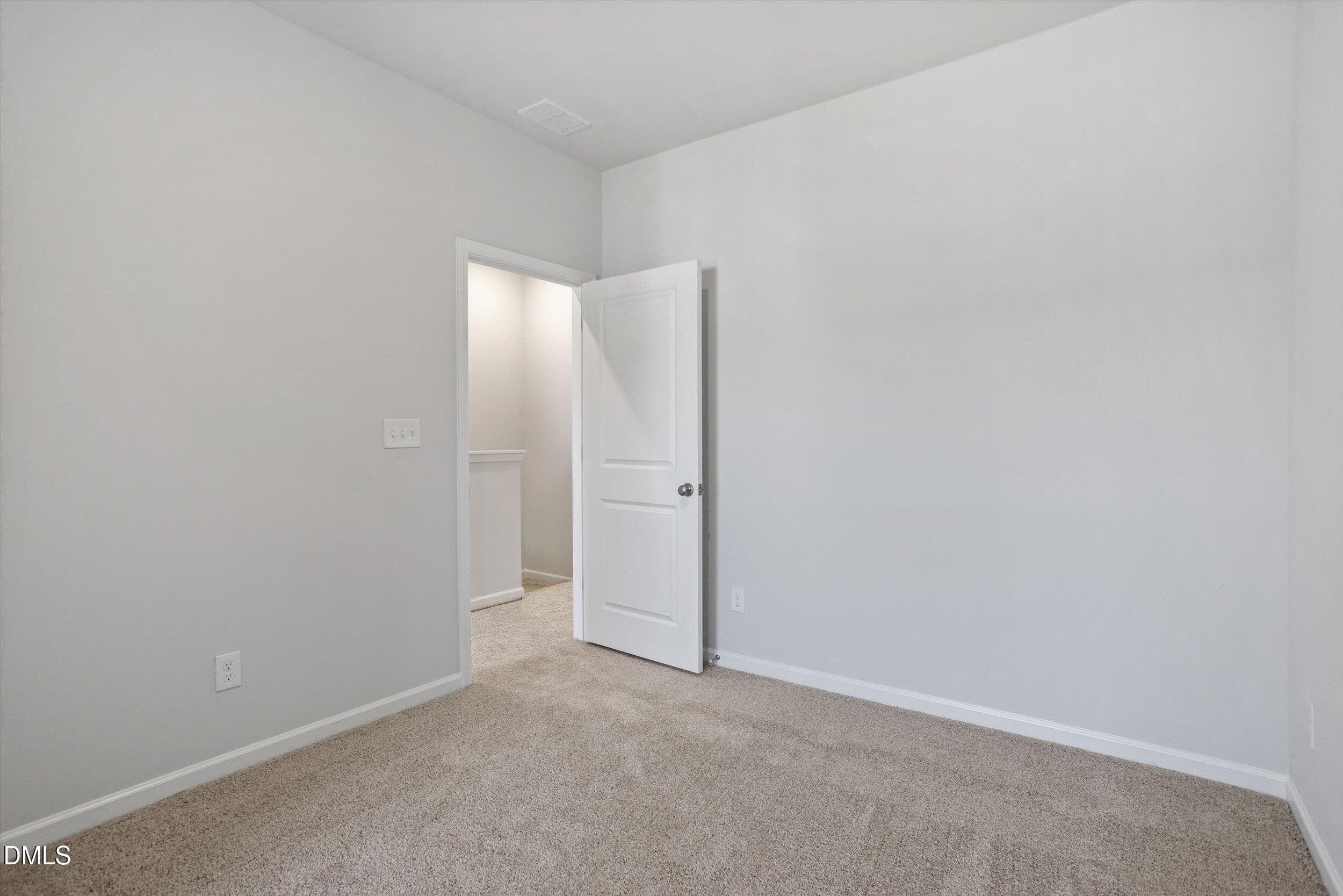 FMWeb19 - 123 Wood Aster Way 298, Garner, NC 27529