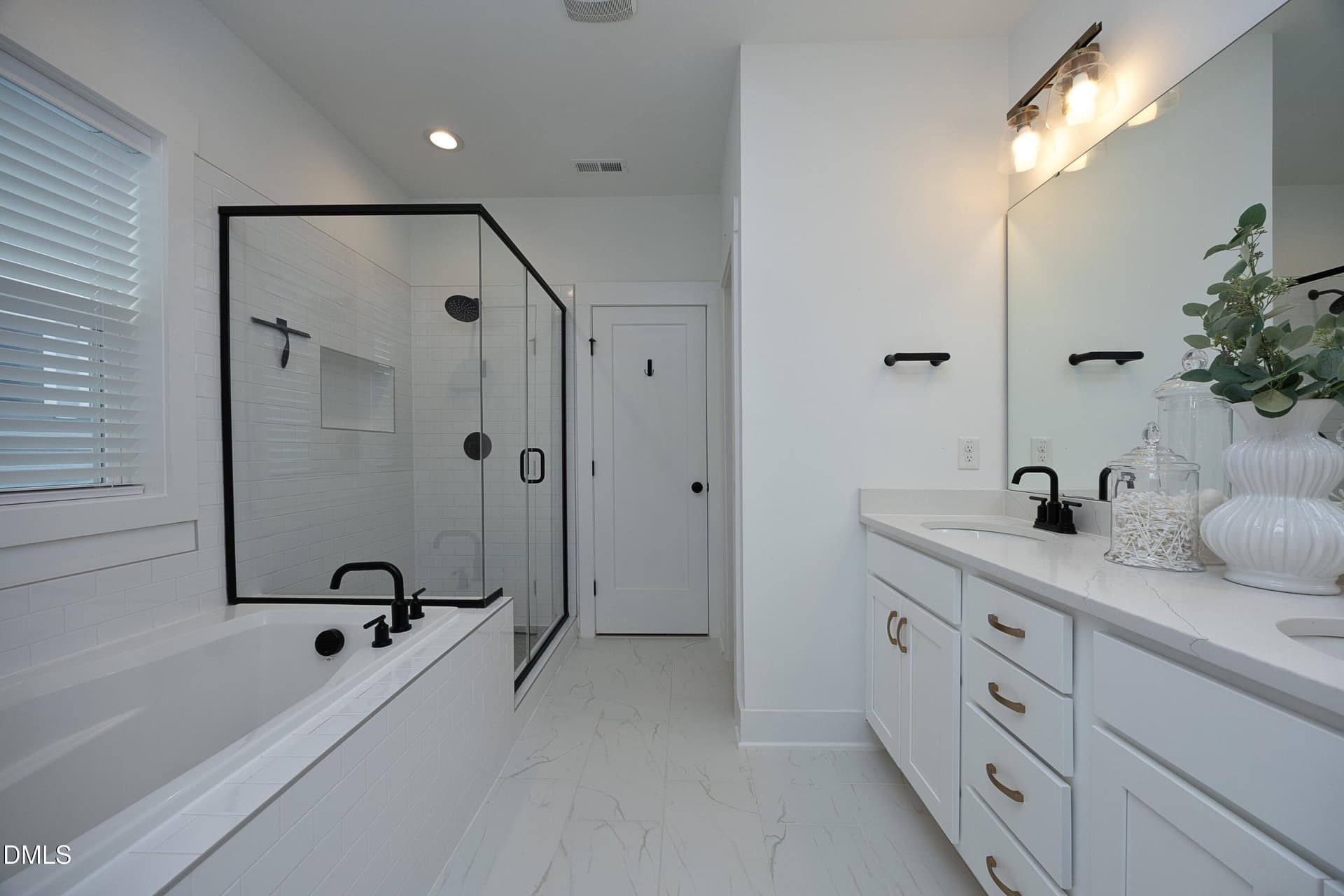 30PrimaryBath - 1611 Sandy Prairie Drive, Wendell, NC 27591