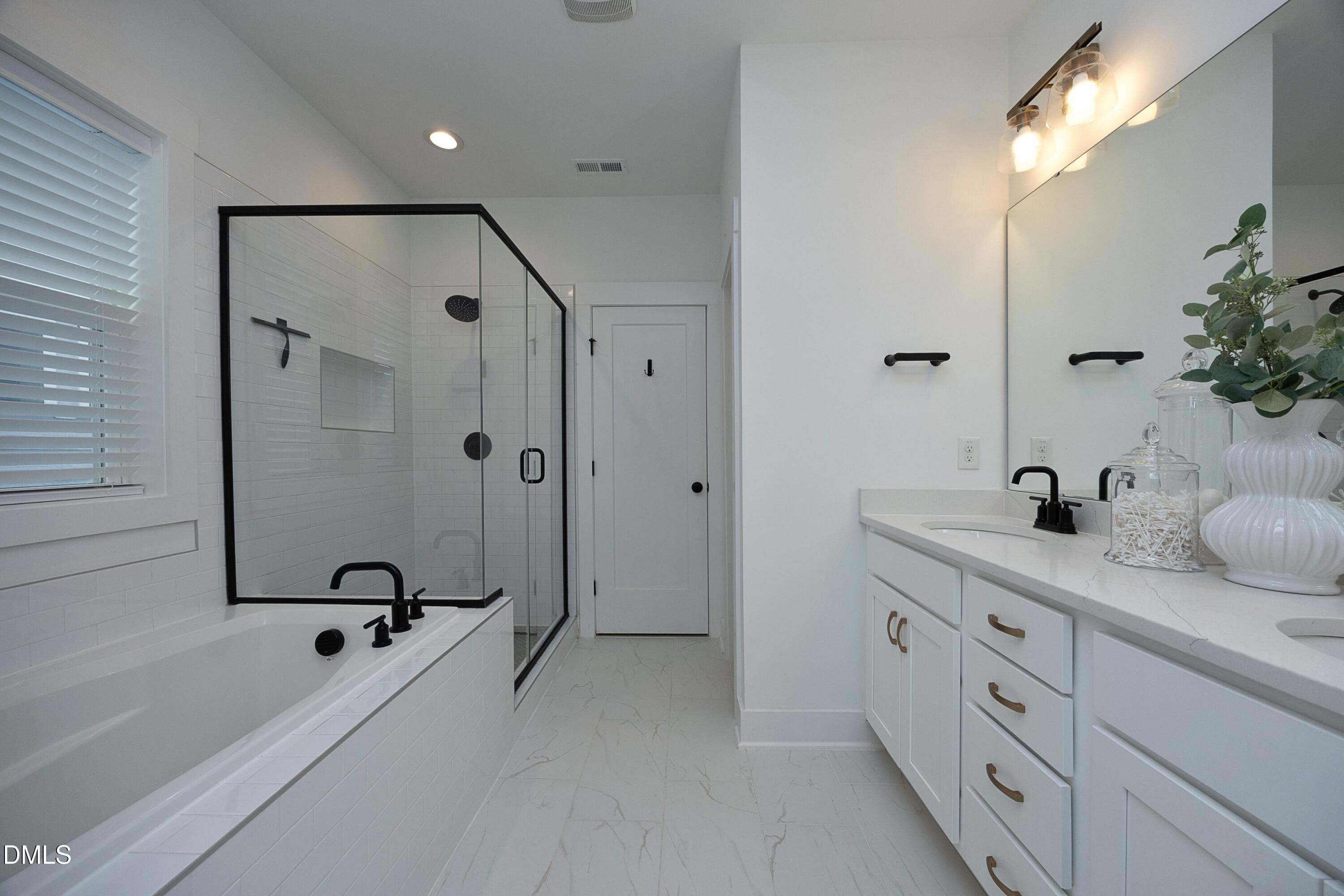 30PrimaryBath - 1611 Sandy Prairie Drive, Wendell, NC 27591