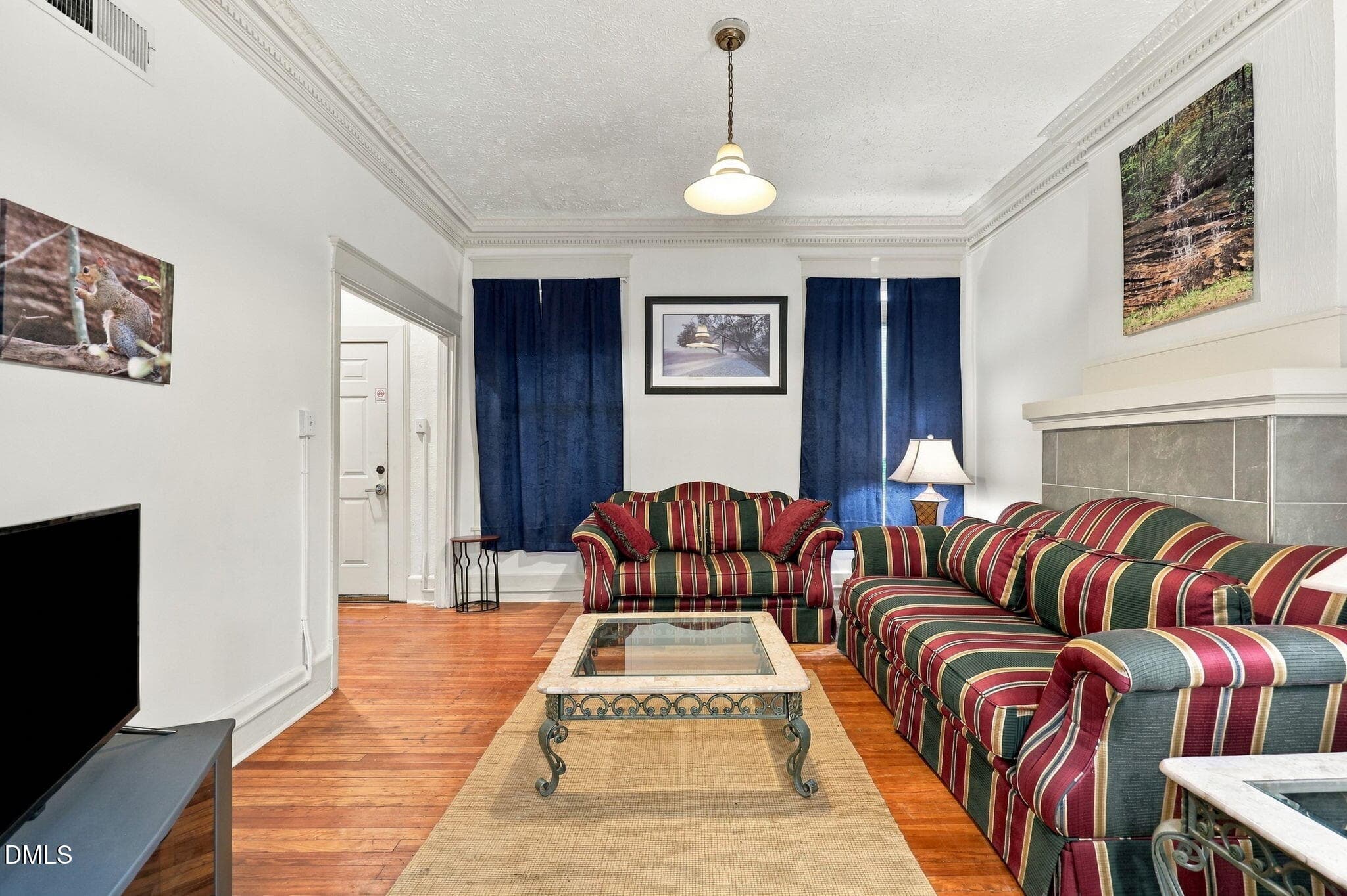 Living Room - 201 Broadway Street, Durham, NC 27701