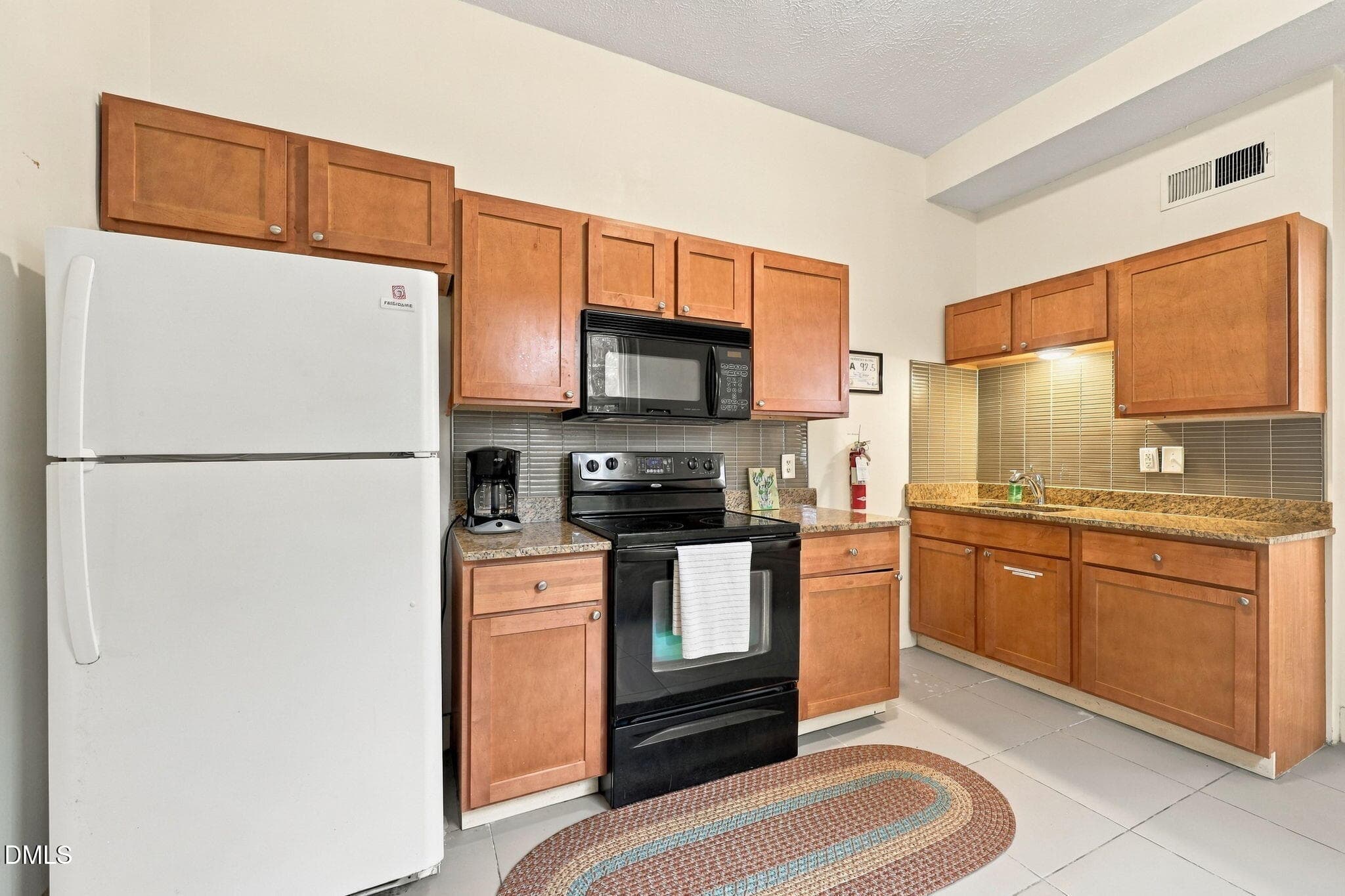 Kitchen - 201 Broadway Street, Durham, NC 27701