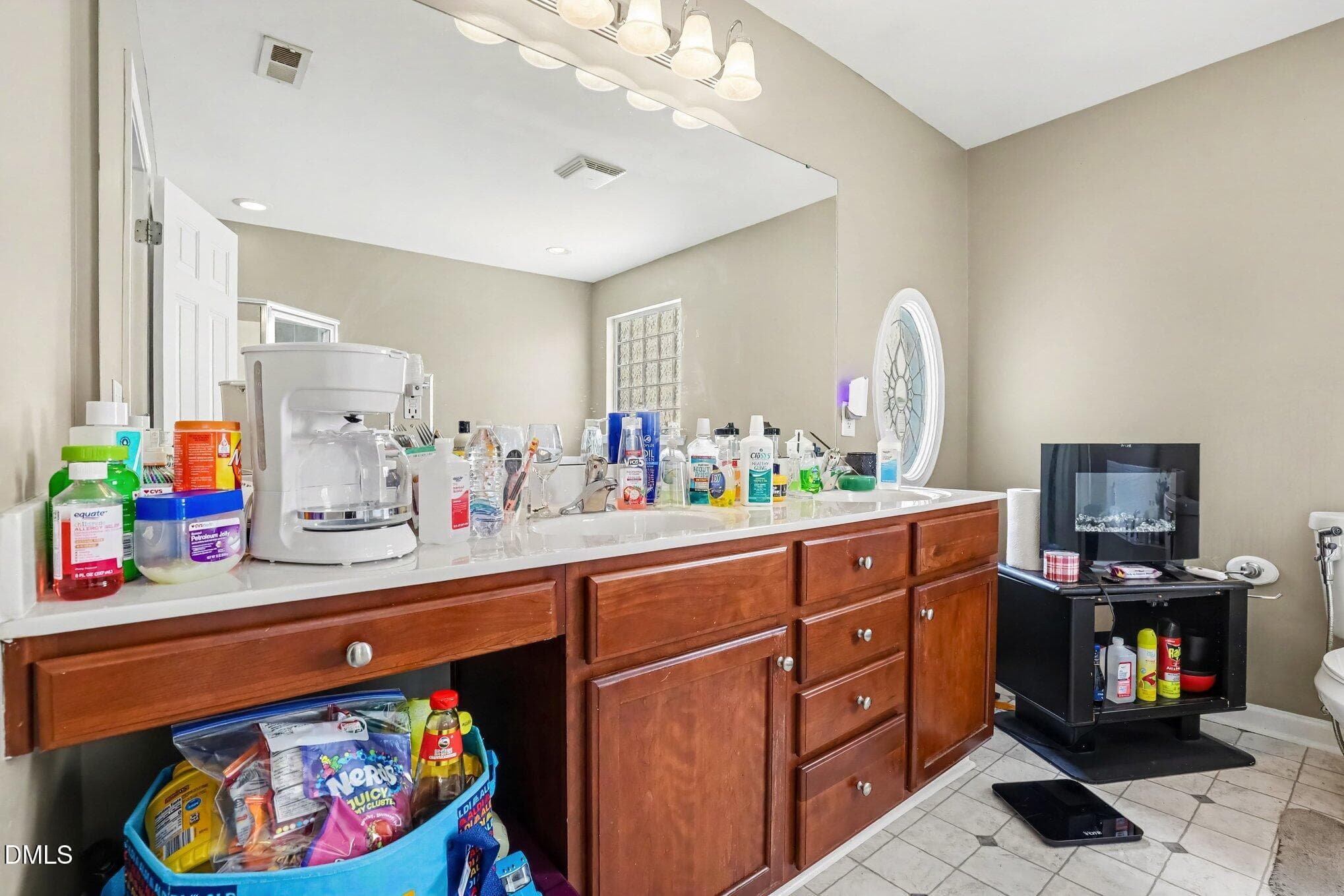 021_file_7500 - 1952 Grassy Banks Drive, Raleigh, NC 27610