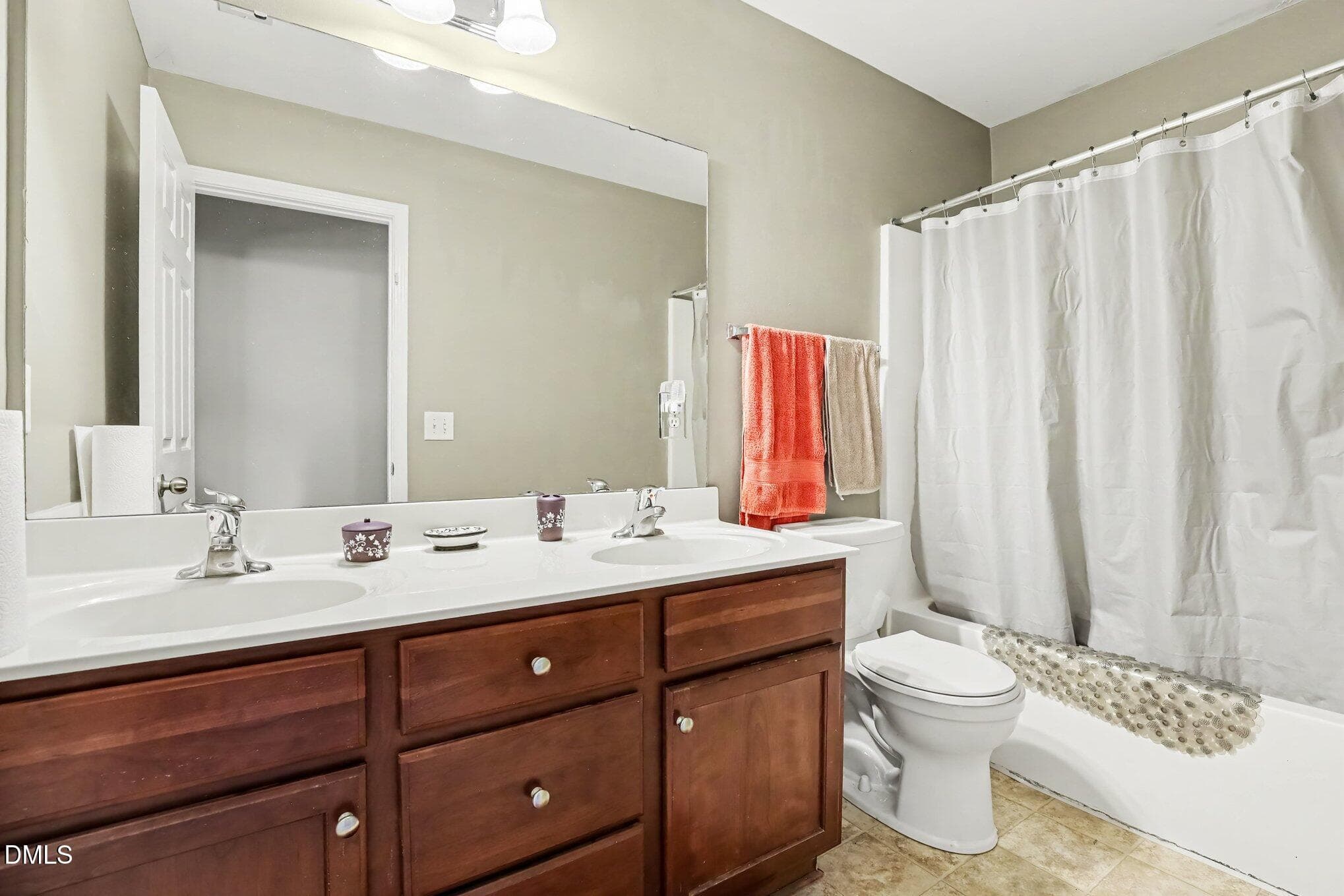 022_file_1864 - 1952 Grassy Banks Drive, Raleigh, NC 27610
