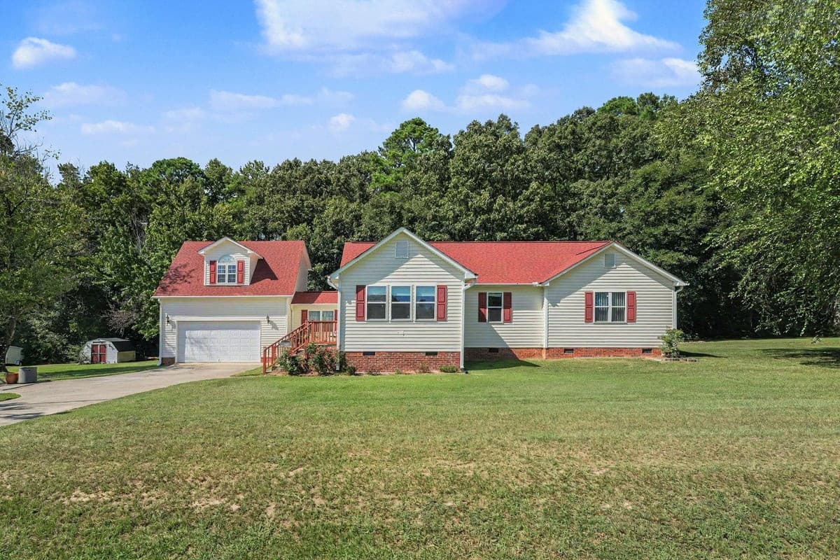 002_file_2631.jpg - 1145 Forest Glen Drive, Raleigh, NC 27603