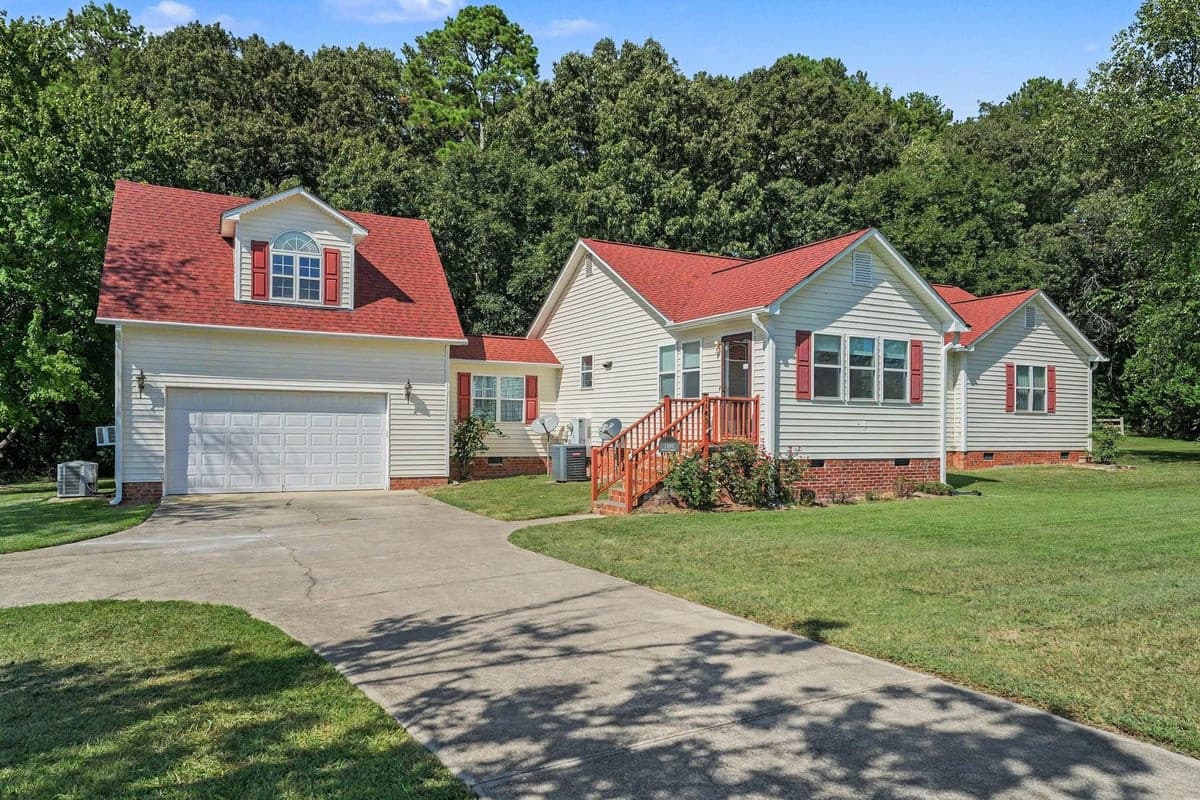 004_file_1989.jpg - 1145 Forest Glen Drive, Raleigh, NC 27603