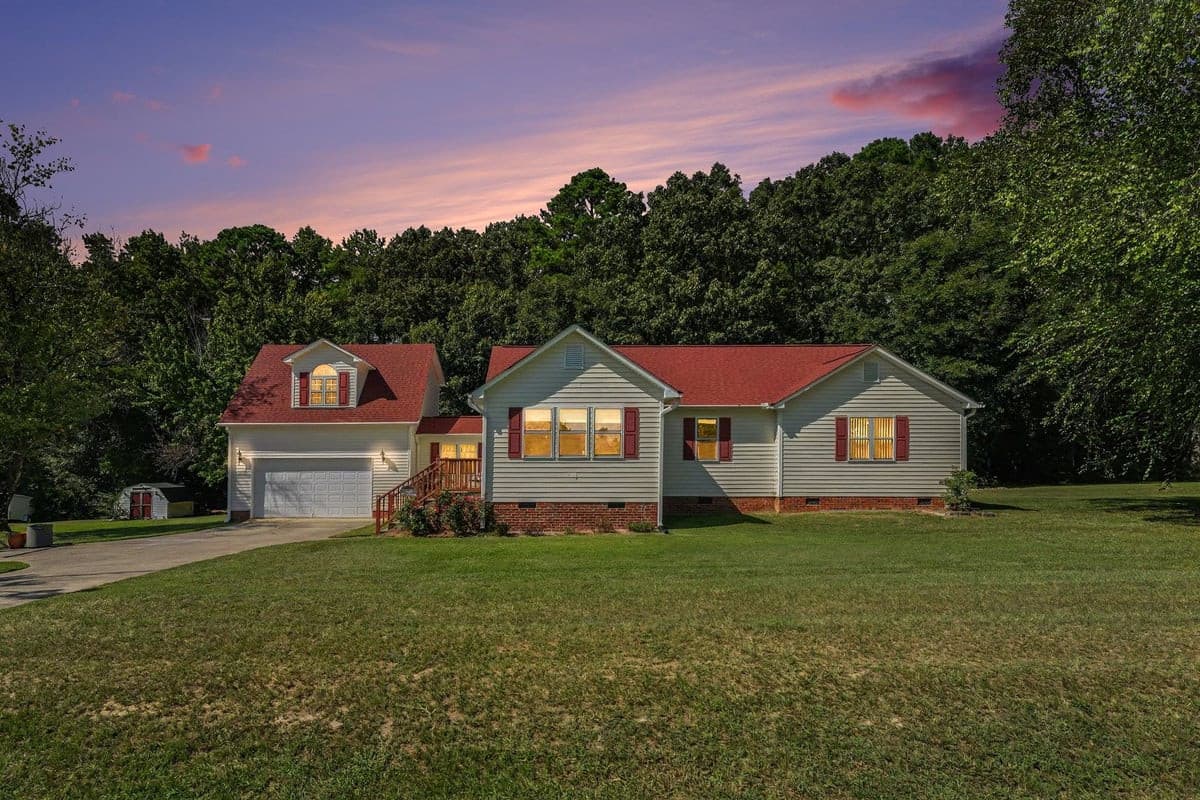 001_file_5447.jpg - 1145 Forest Glen Drive, Raleigh, NC 27603