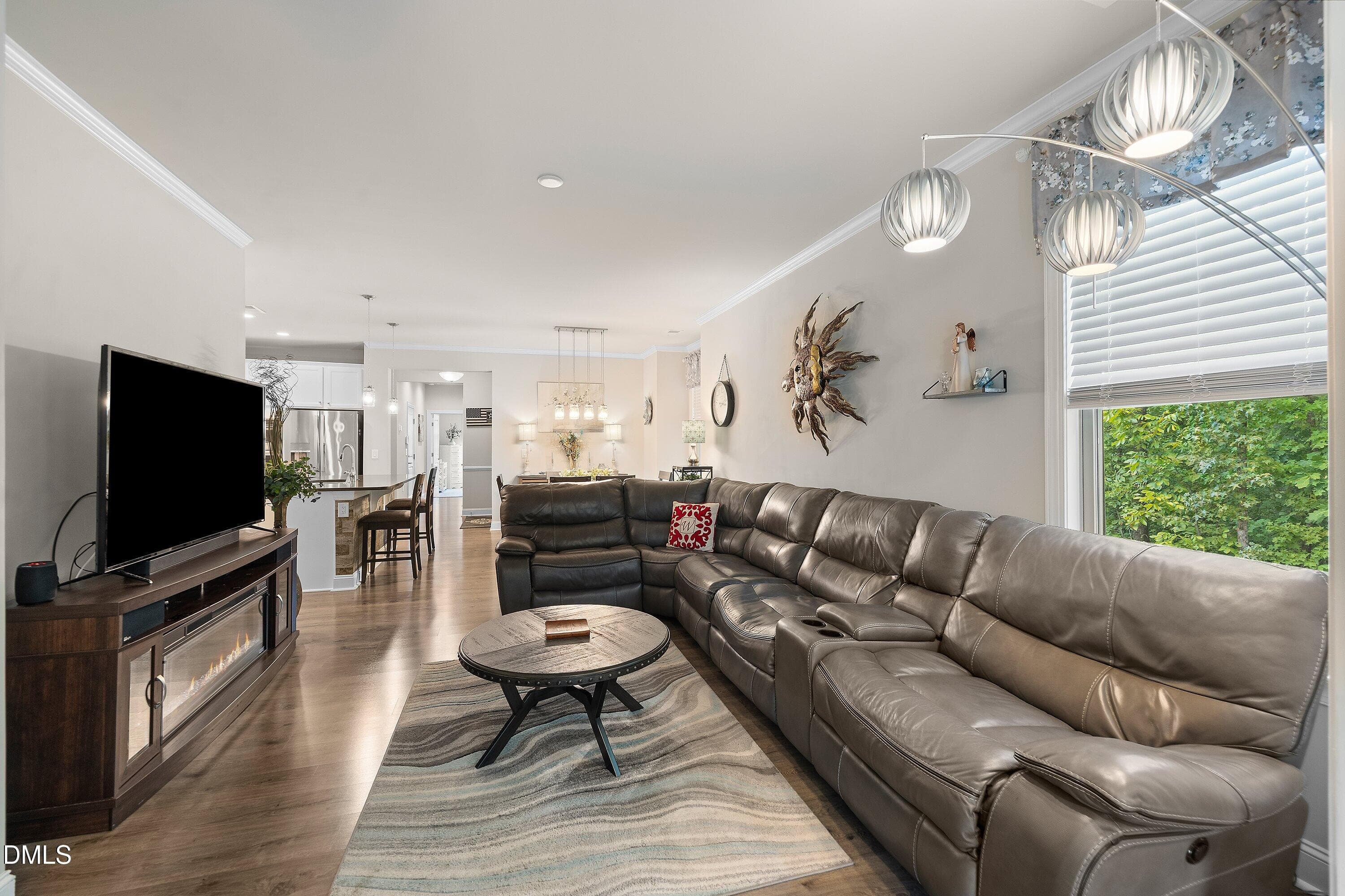 17-1051 Bingley Dr_4975 - 1051 Bingley Drive, Durham, NC 27703