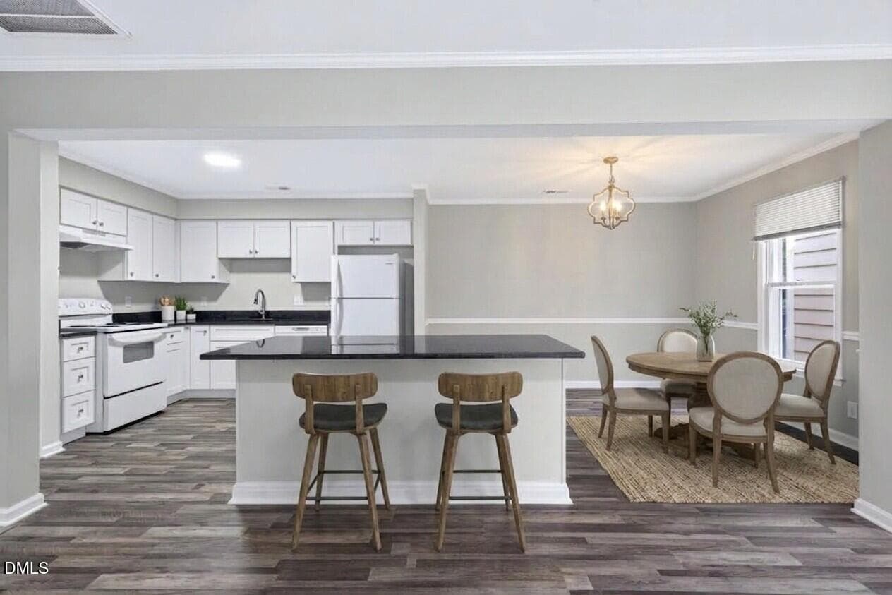 708 Powell Kitchen - 708 Powell Drive A, Raleigh, NC 27606