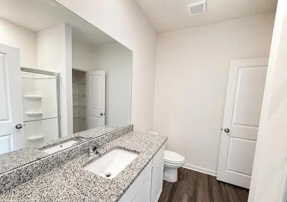 Glimmer Primary Bathroom 2 - 1450 Centerview Drive, Nashville, NC 27856, Nashville