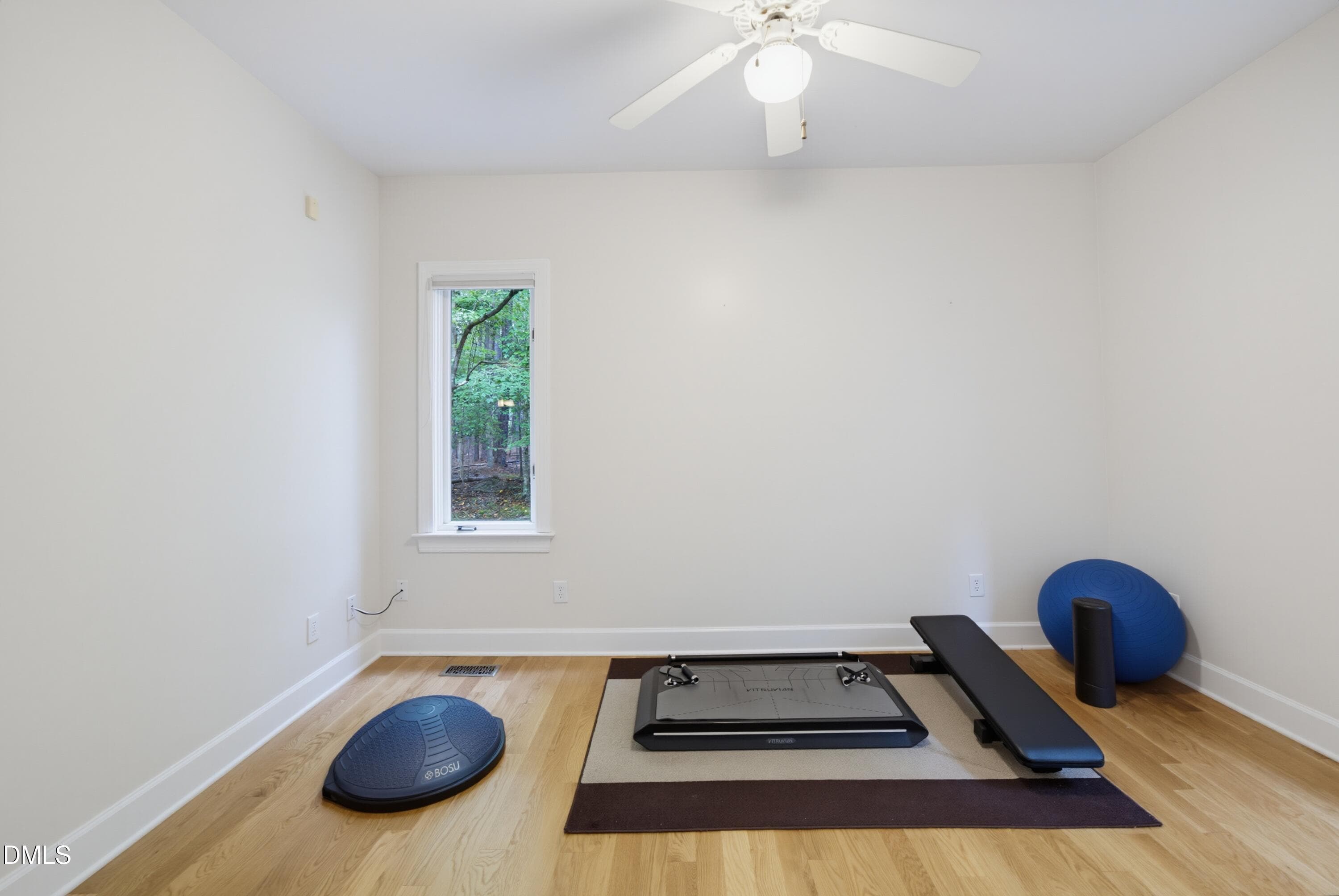 1st floor room with connected full bath - 1105 Erins Way Lane, Raleigh, NC 27614