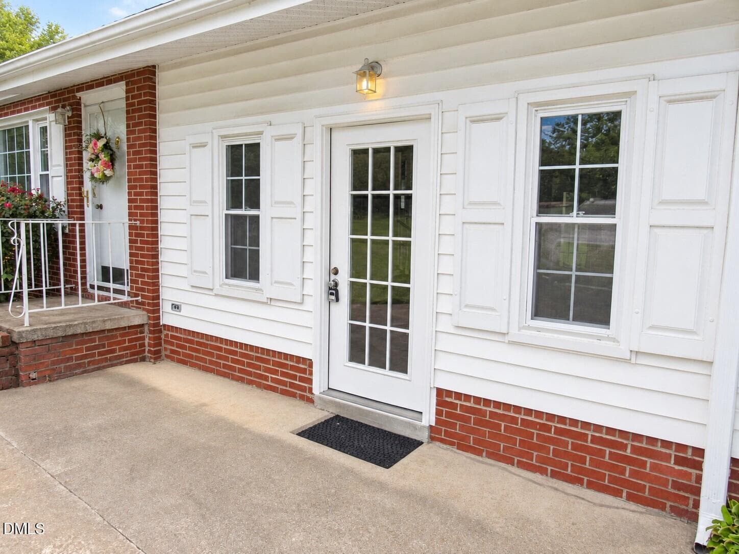Den/Family room entrance - 2635 W Lyon Station Road, Creedmoor, NC 27522, Creedmoor