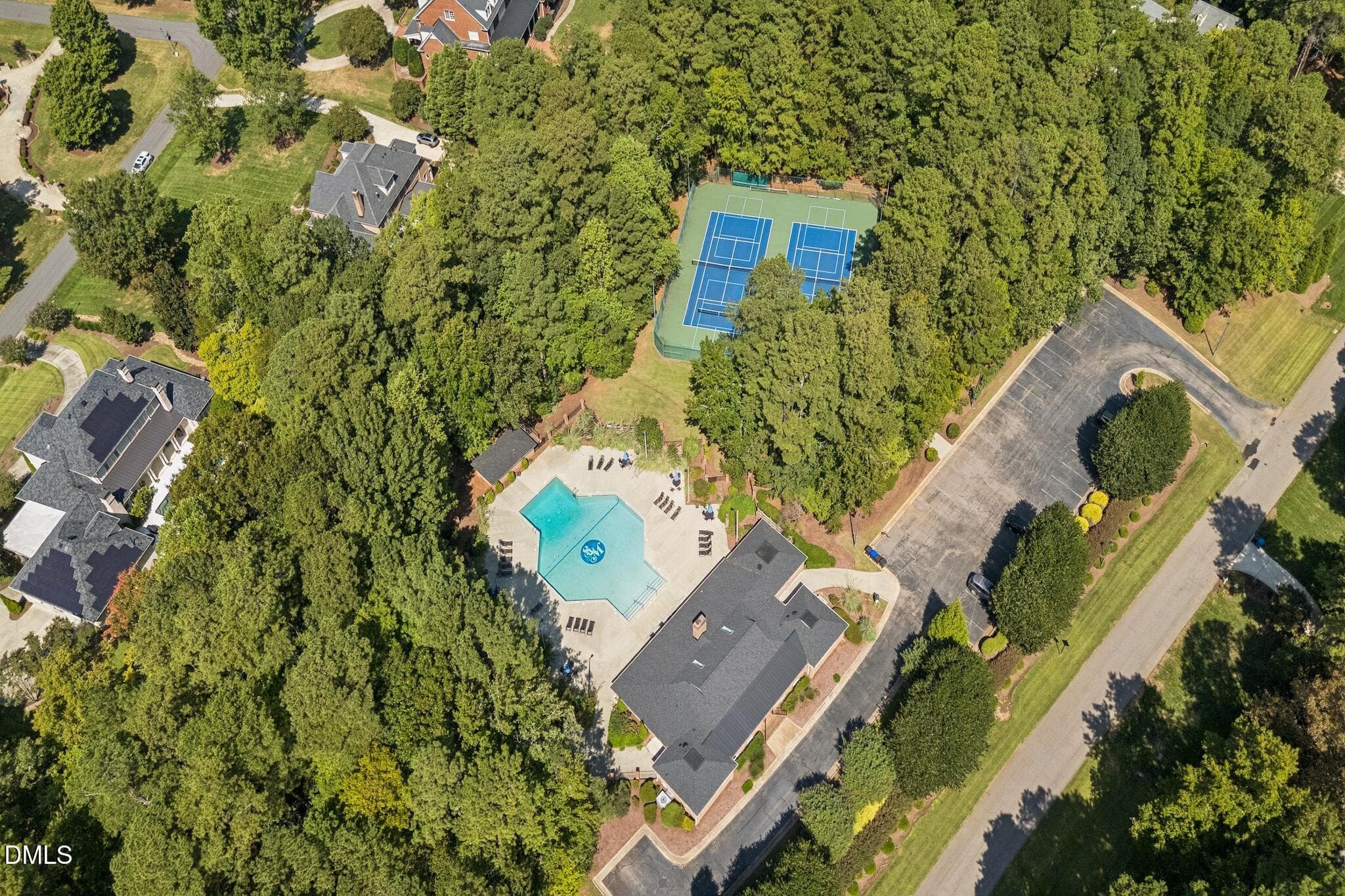 Amenities 1 - 4901 Oakmoor Court, Raleigh, NC 27614