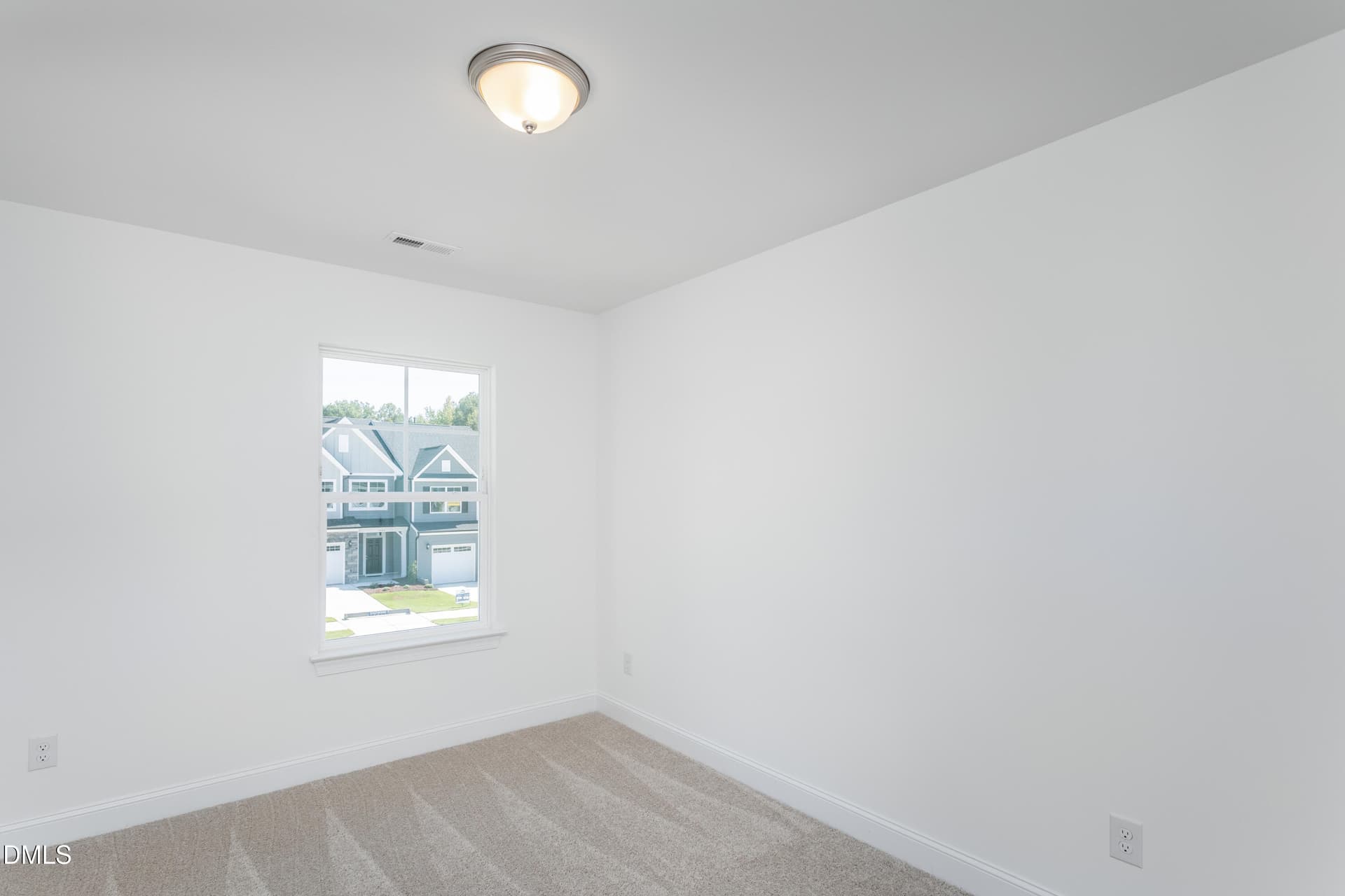 RunningBrookLot8015 - 5407 Running Fox Lane, Durham, NC 27703