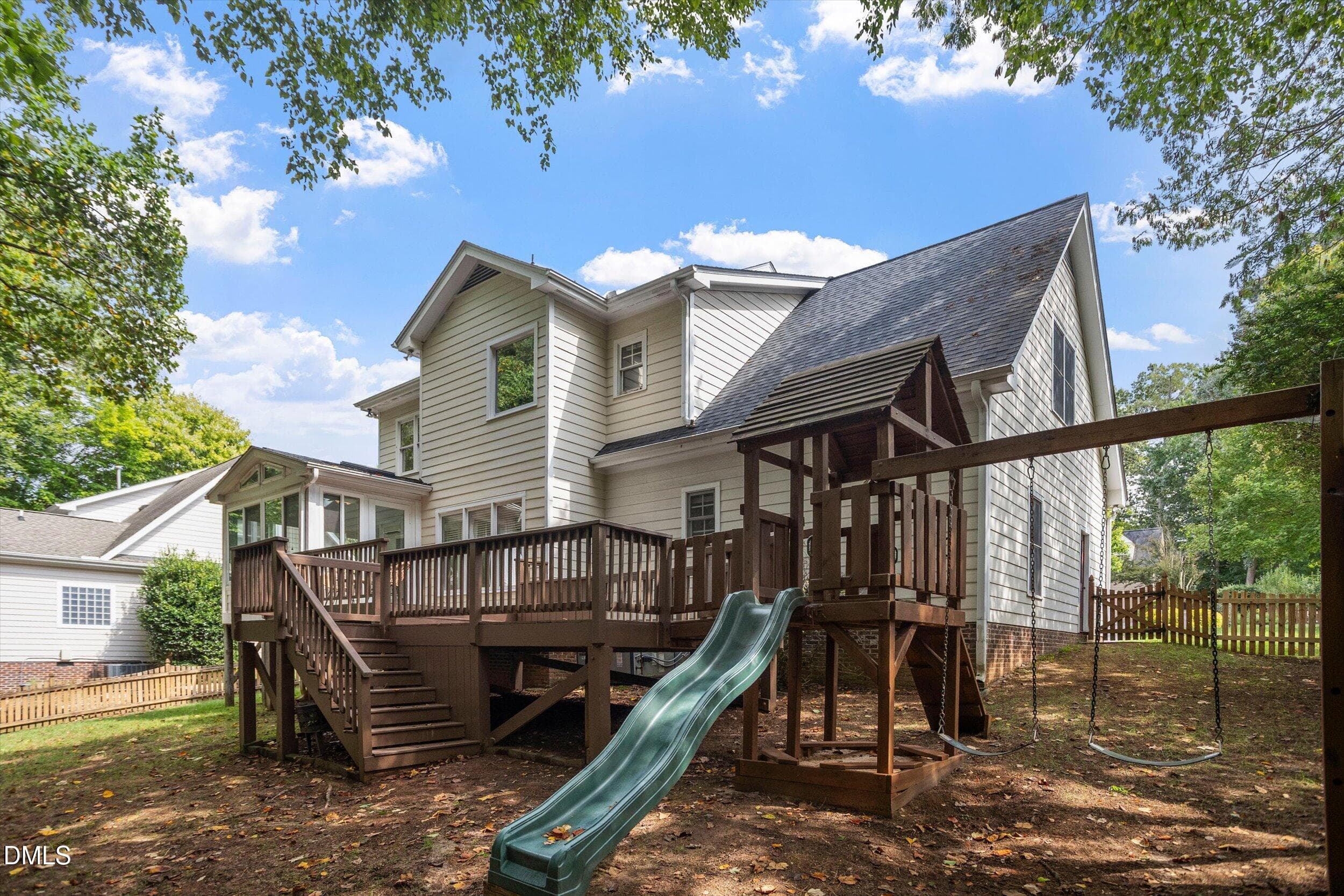 06-1809 Oakboro Dr [3356396]_09232026_06 - 1809 Oakboro Drive, Raleigh, NC 27614