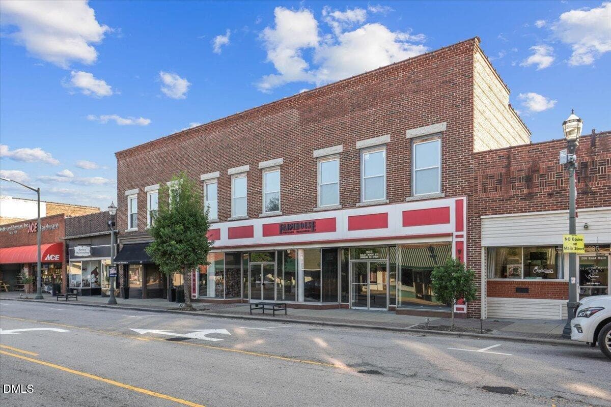 04-208 E Main St-4 - 208 E Main Street, Benson, NC 27504