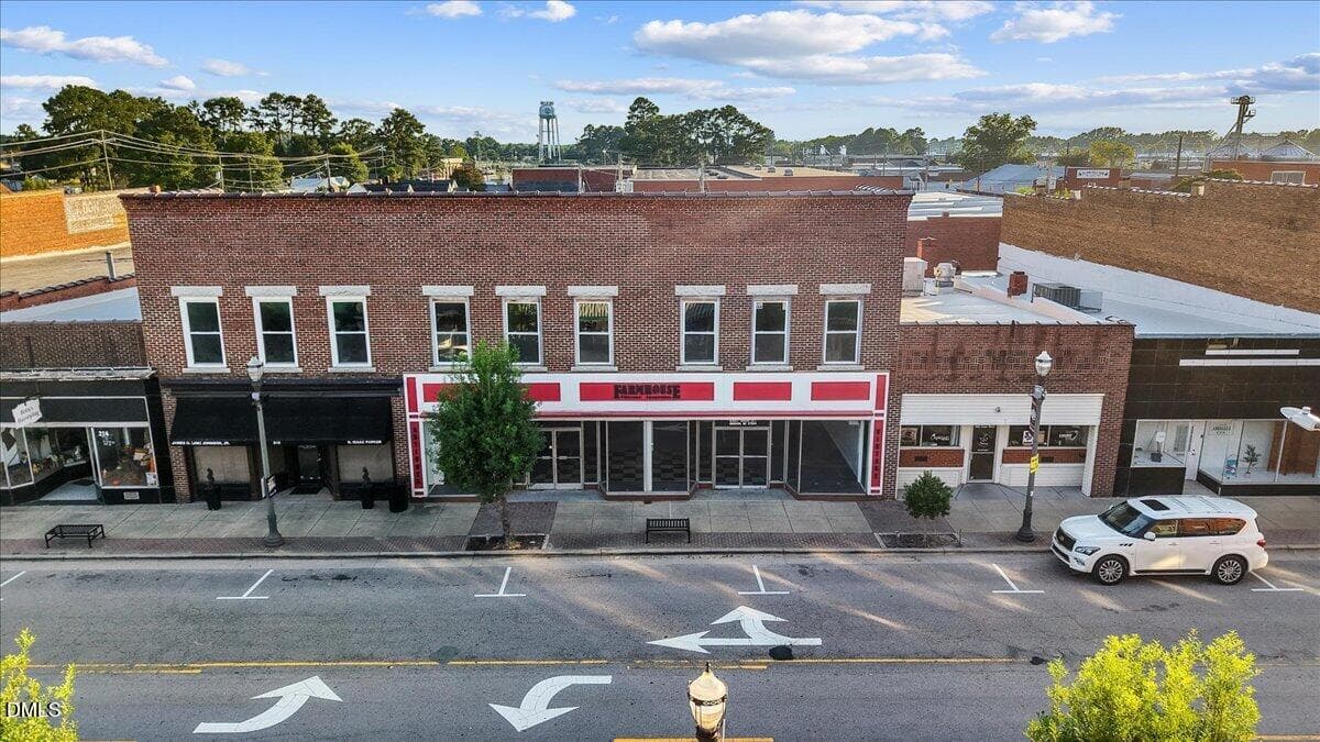 09-208 E Main St-9 - 208 E Main Street, Benson, NC 27504