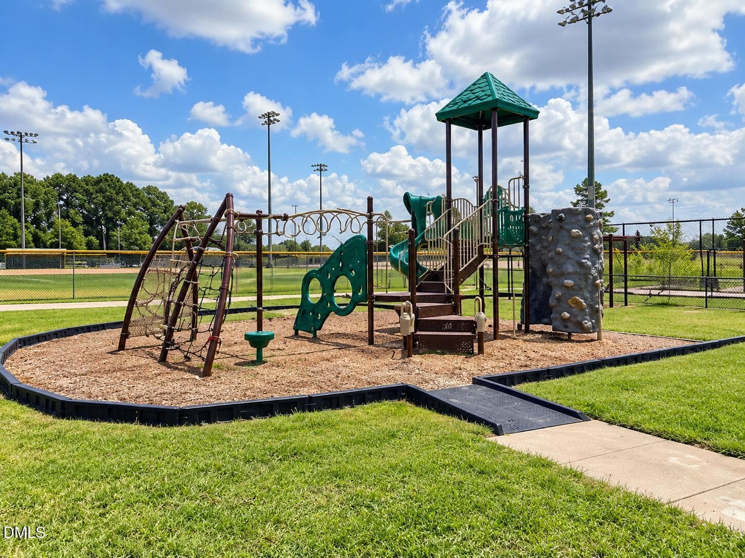 Downtown Benson Community Park - 18 Cedar Run Court, Benson, NC 27504