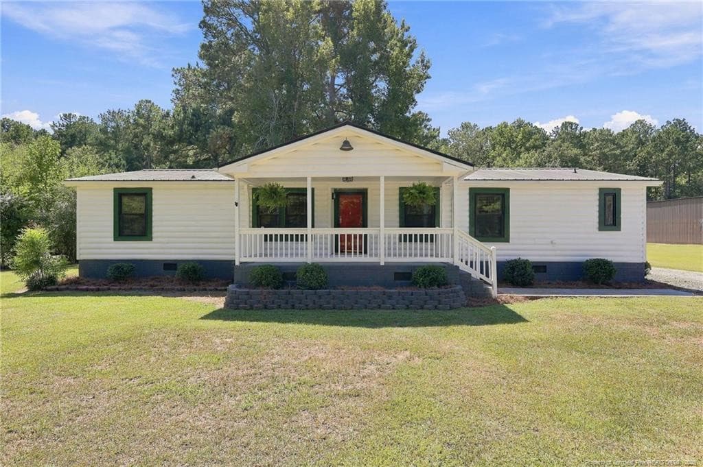 5602 Leitha Lane, Dunn, NC 28334