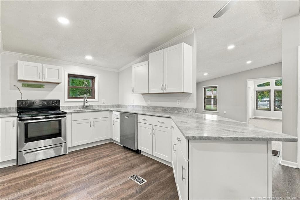 Photo 10 - 5602 Leitha Lane, Dunn, NC 28334, Dunn