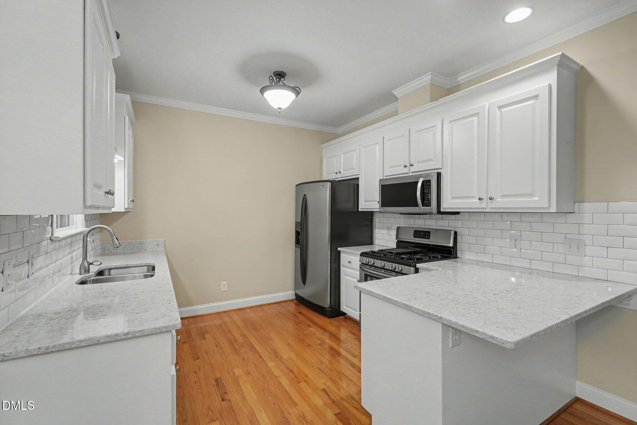 011_file_7319 - 1971 N Tansea Court, Fuquay Varina, NC 27526