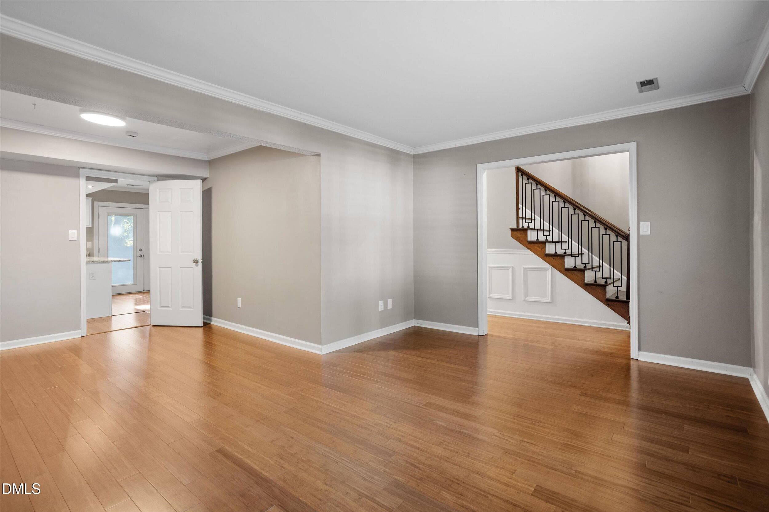 13-6424 Meadow View Dr [3428918]_0922202 - 6424 Meadow View Drive, Raleigh, NC 27609