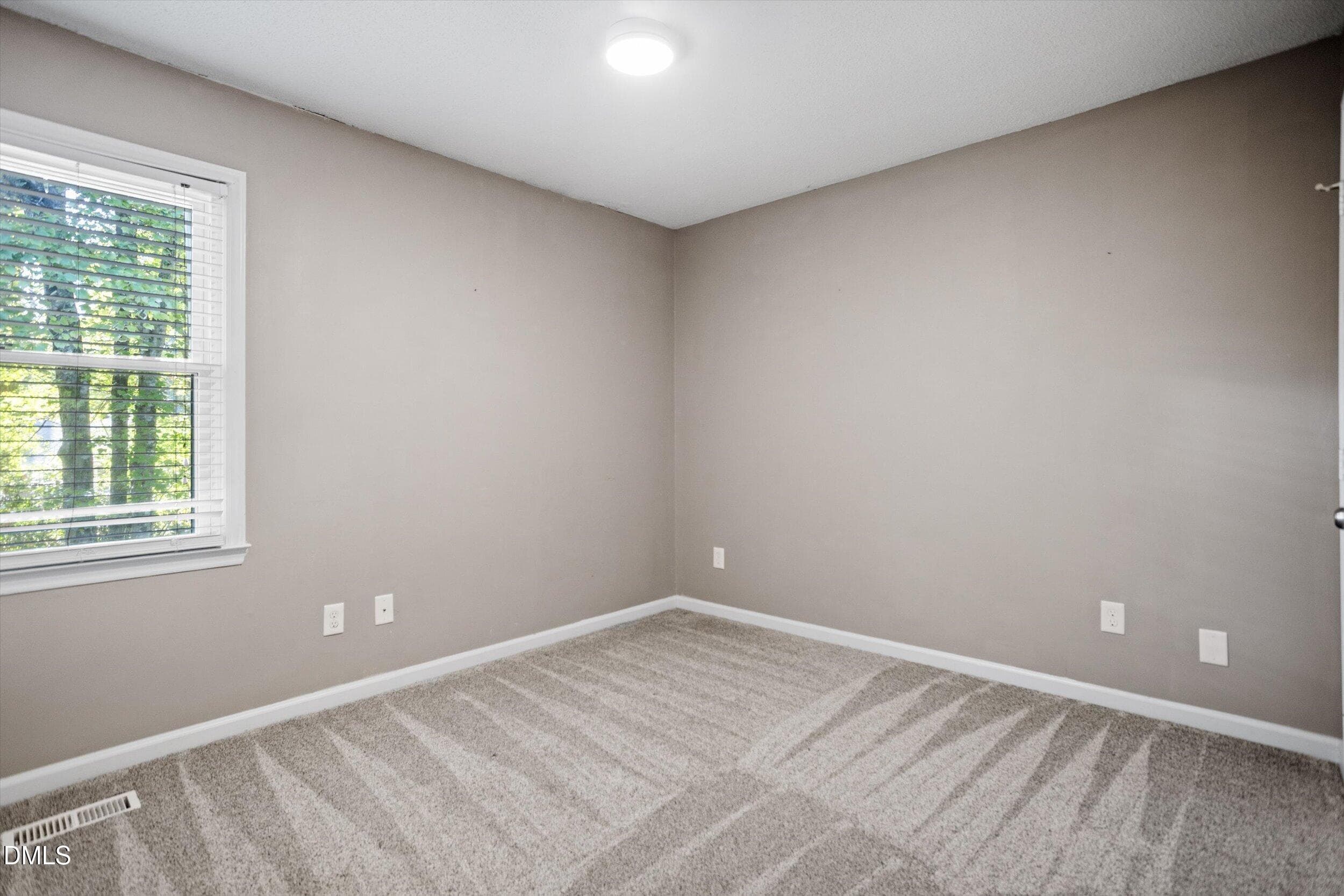 36-6424 Meadow View Dr [3428918]_0922202 - 6424 Meadow View Drive, Raleigh, NC 27609